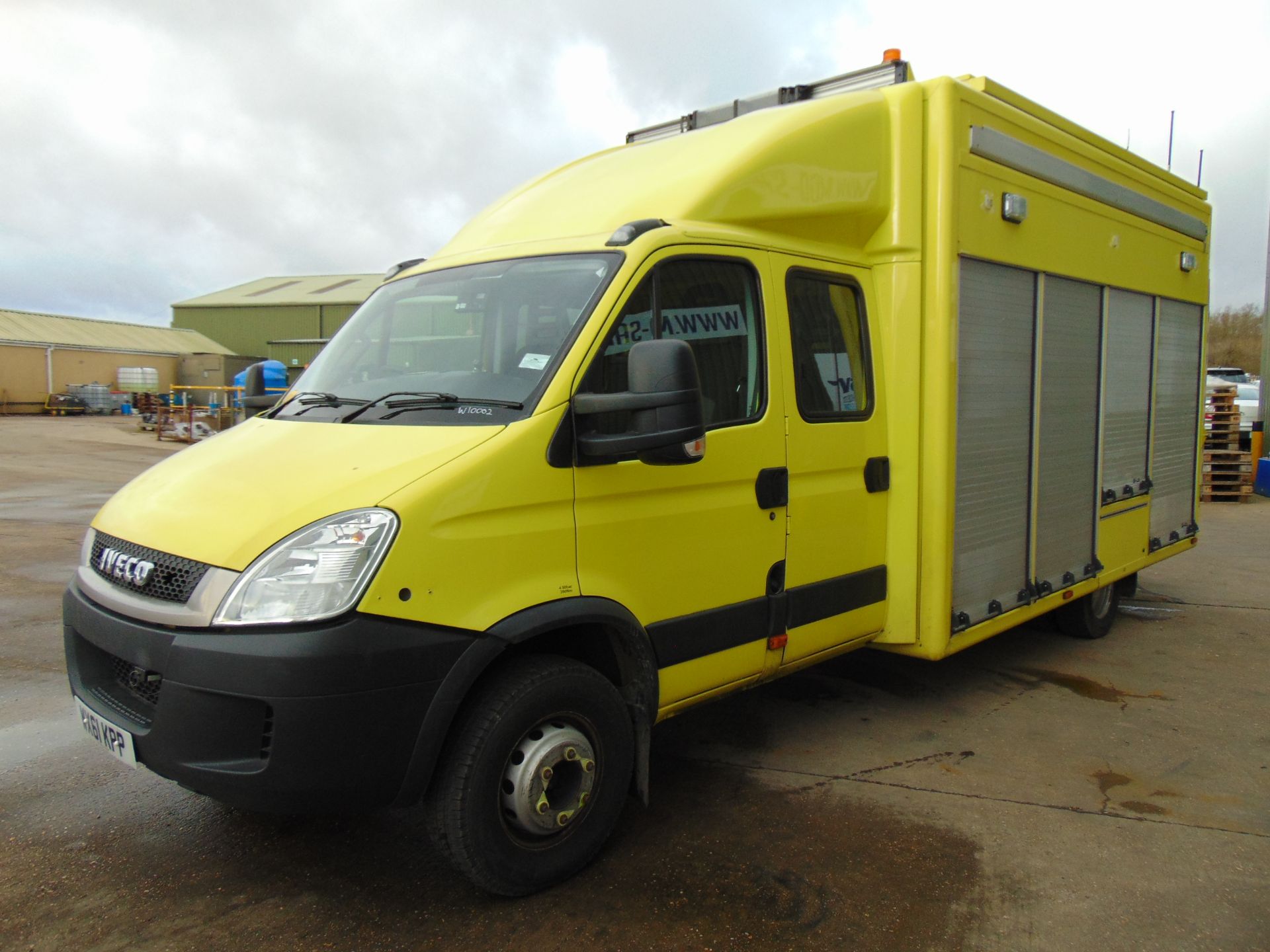 2011 Iveco Daily 70C17A Double Cab Incident Response Unit complete with 750 Kg Tail Lift & Generator - Image 26 of 42