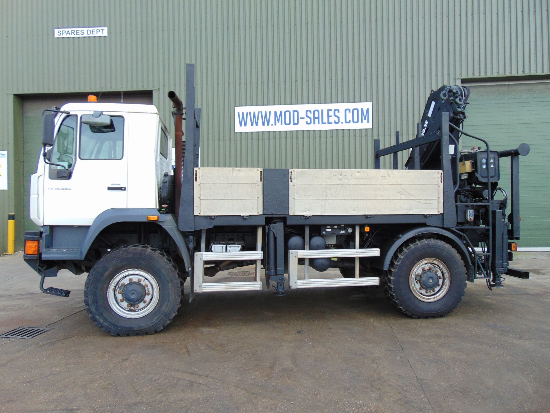 Man LE18.220 4x4 Dropside complete with Atlas 120.2E Crane and H14P SuperWinch