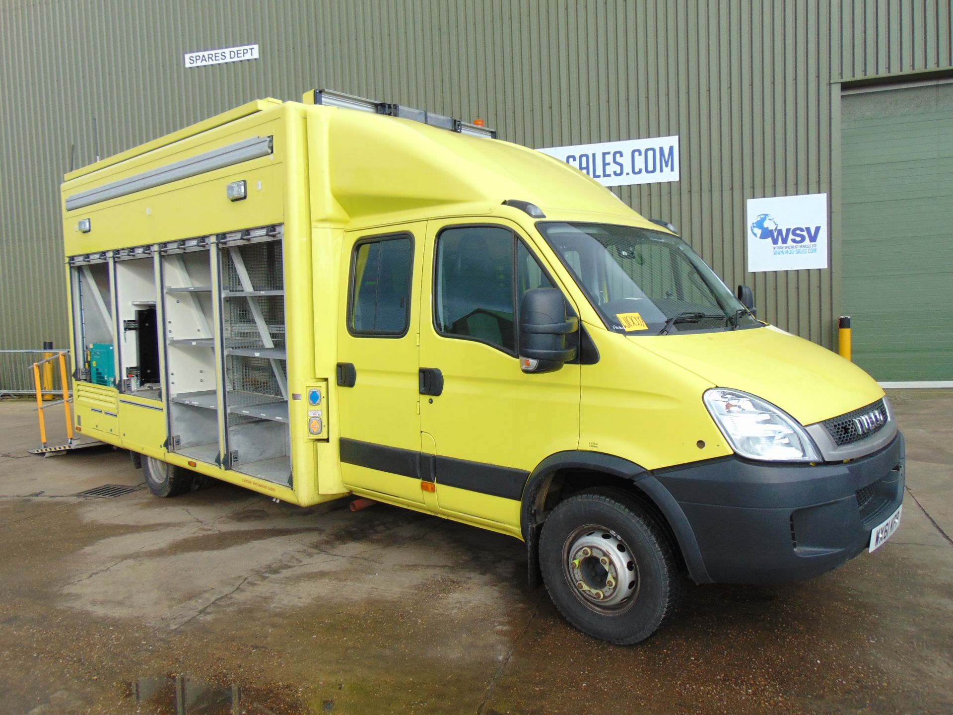 2011 Iveco Daily 70C17A Double Cab Incident Response Unit complete with 750 Kg Tail Lift & Generator - Image 2 of 42
