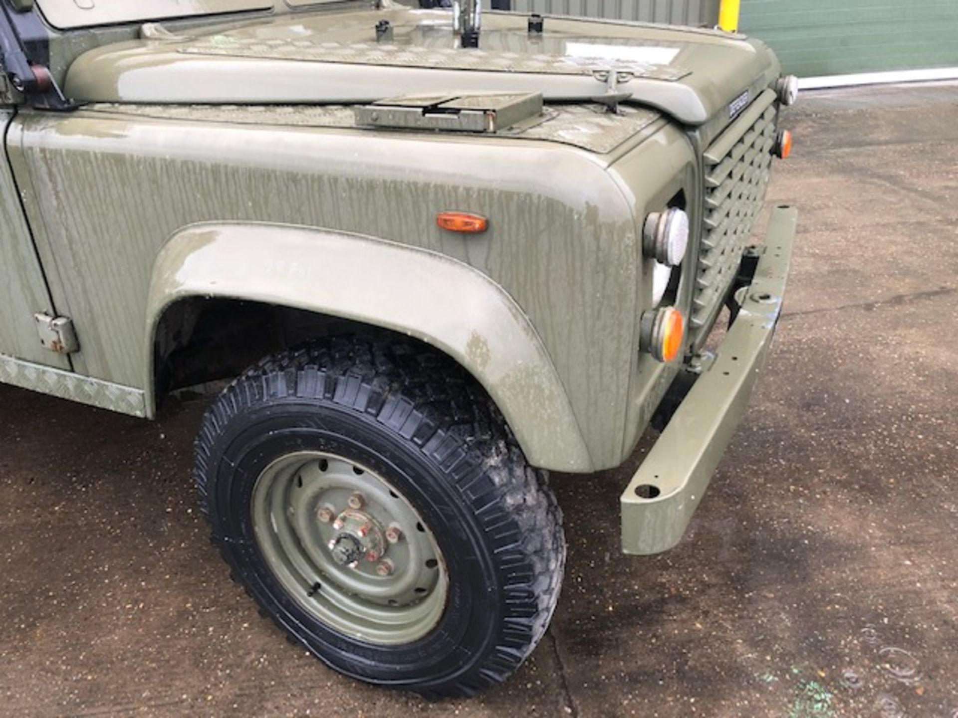 Land Rover 110 RHD Tithonus hardtop - Image 10 of 34