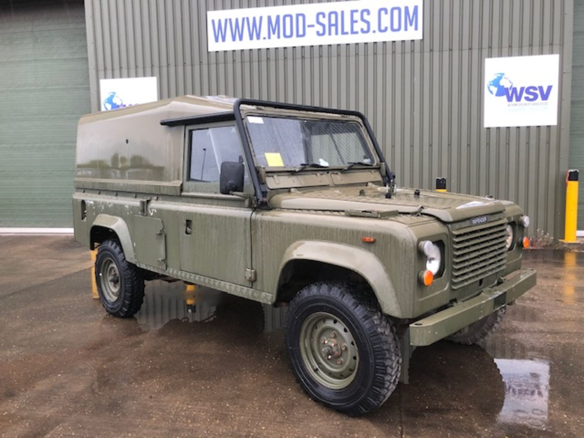 Land Rover 110 RHD Tithonus hardtop