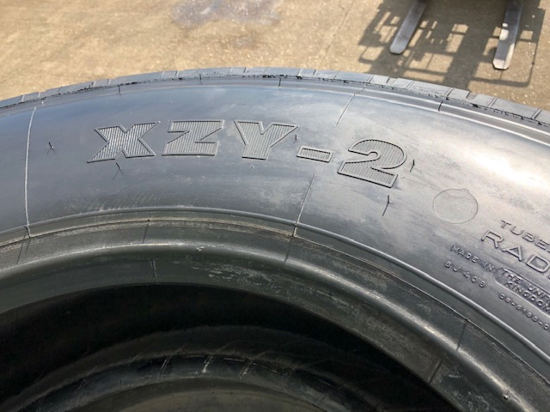 Qty 4 x 315 - 80R 22.5 Michelin XZY - 2 Tyres, unused with bobbles - Image 6 of 8