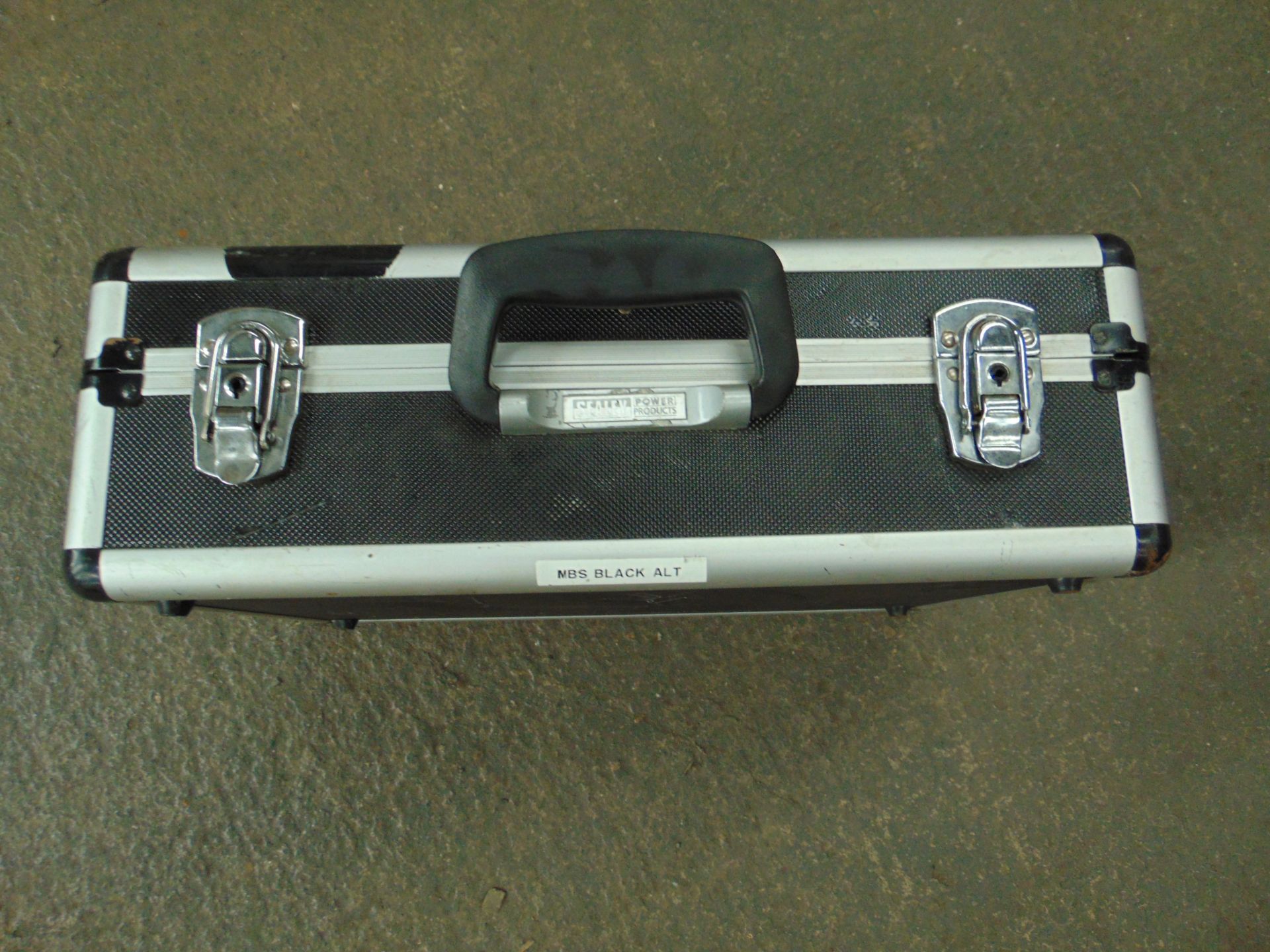 Lockable Transit/Tool case with keys etc - Image 2 of 4