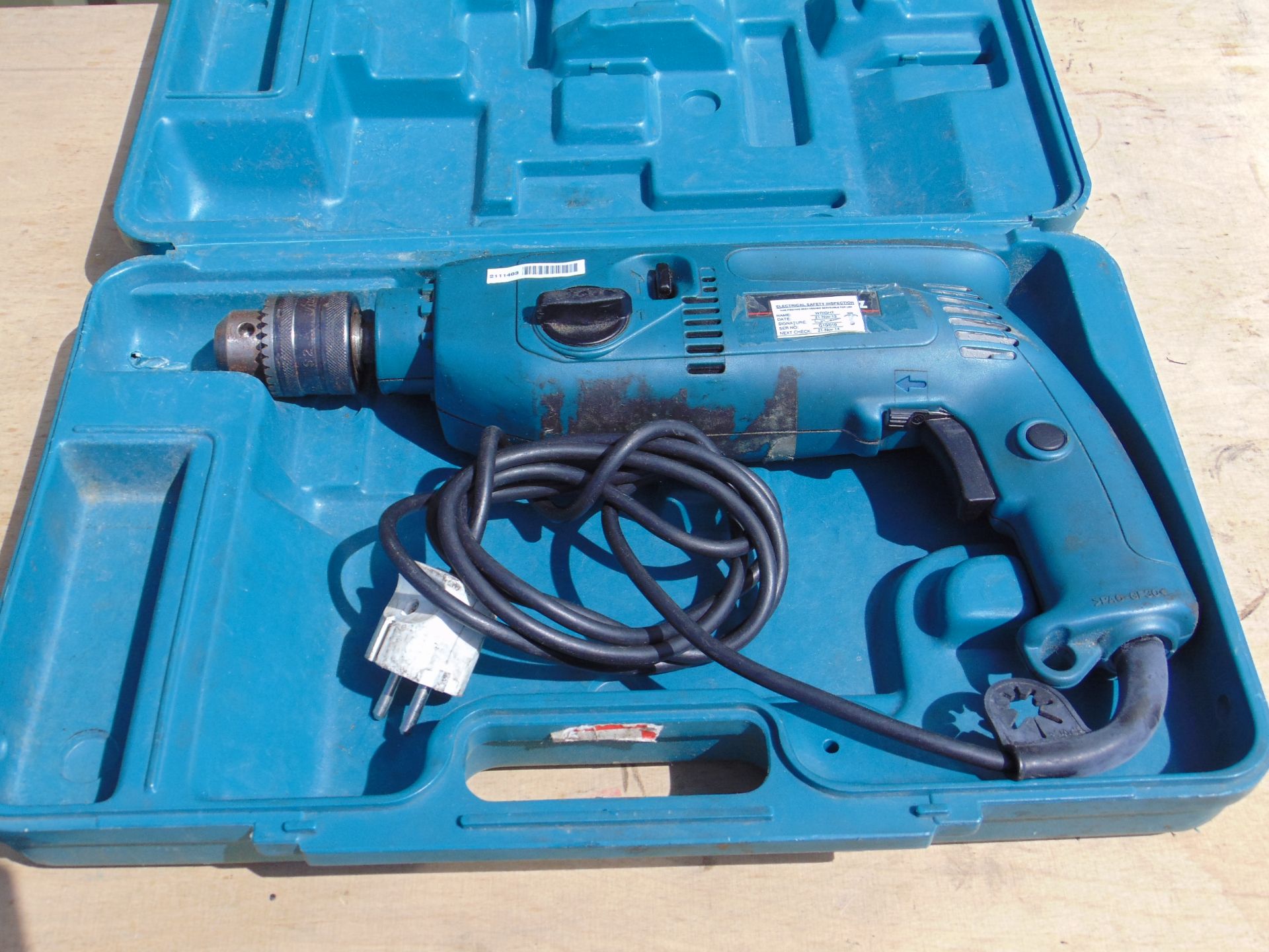 Makita HP2040 Hammer Drill