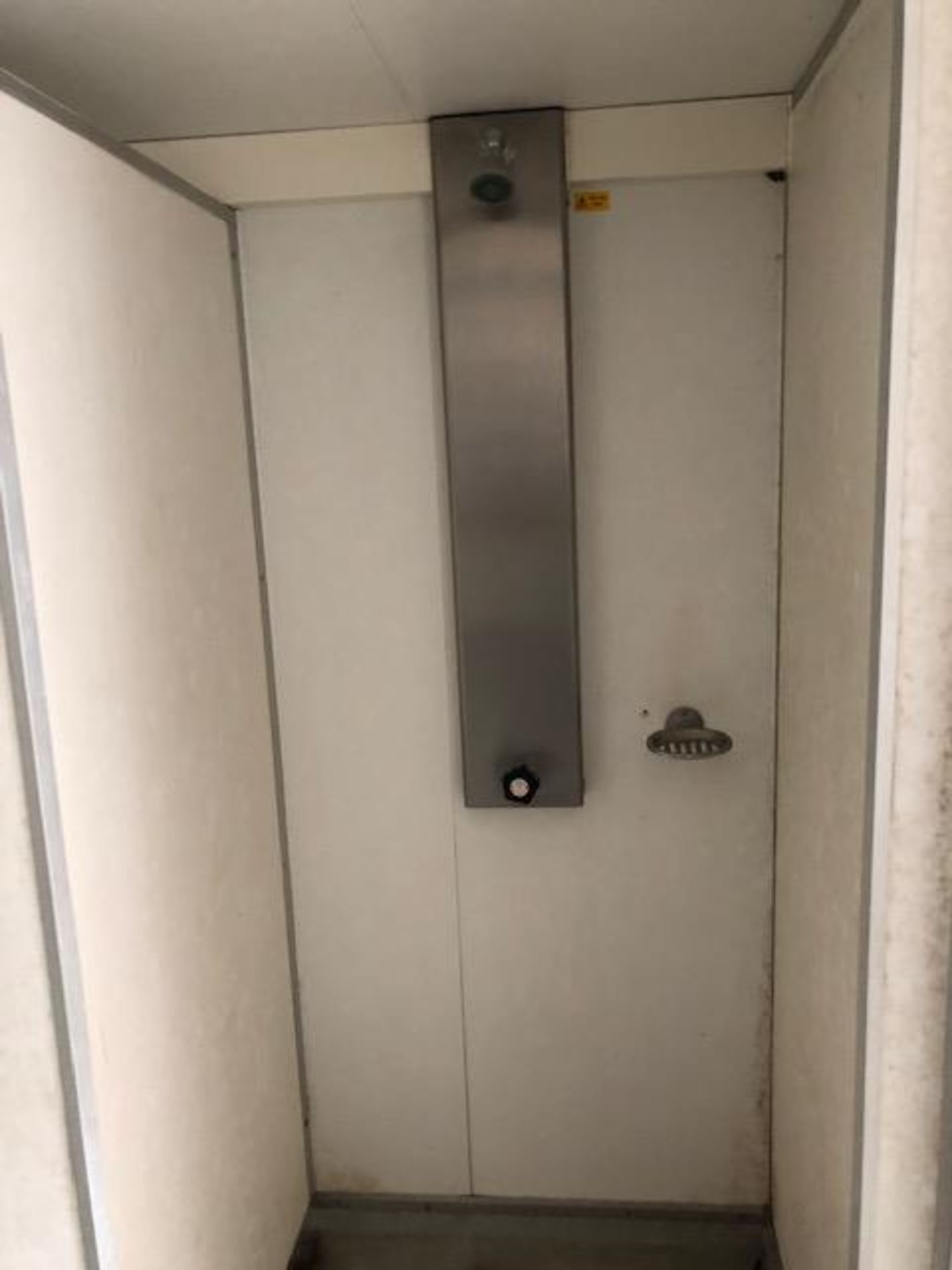 Frontline Toilet and Shower Block Unit - Image 18 of 41