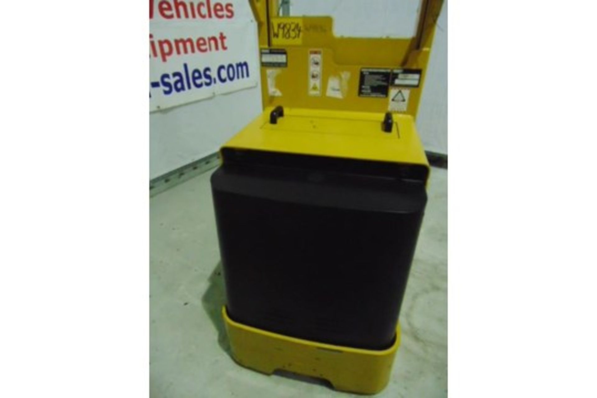 Yale MO10E AC Self Propelled Electric Pallet Truck. - Image 4 of 14