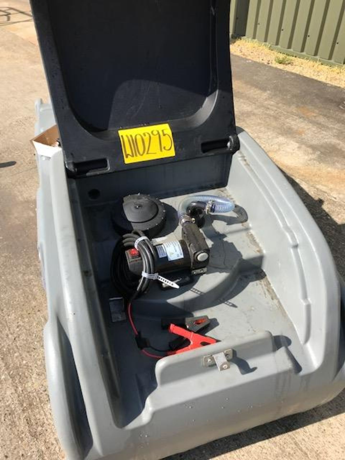 Unused 500 litre Diesel Refuelling Tank with 12 volt transfer pump Etc. - Image 2 of 4