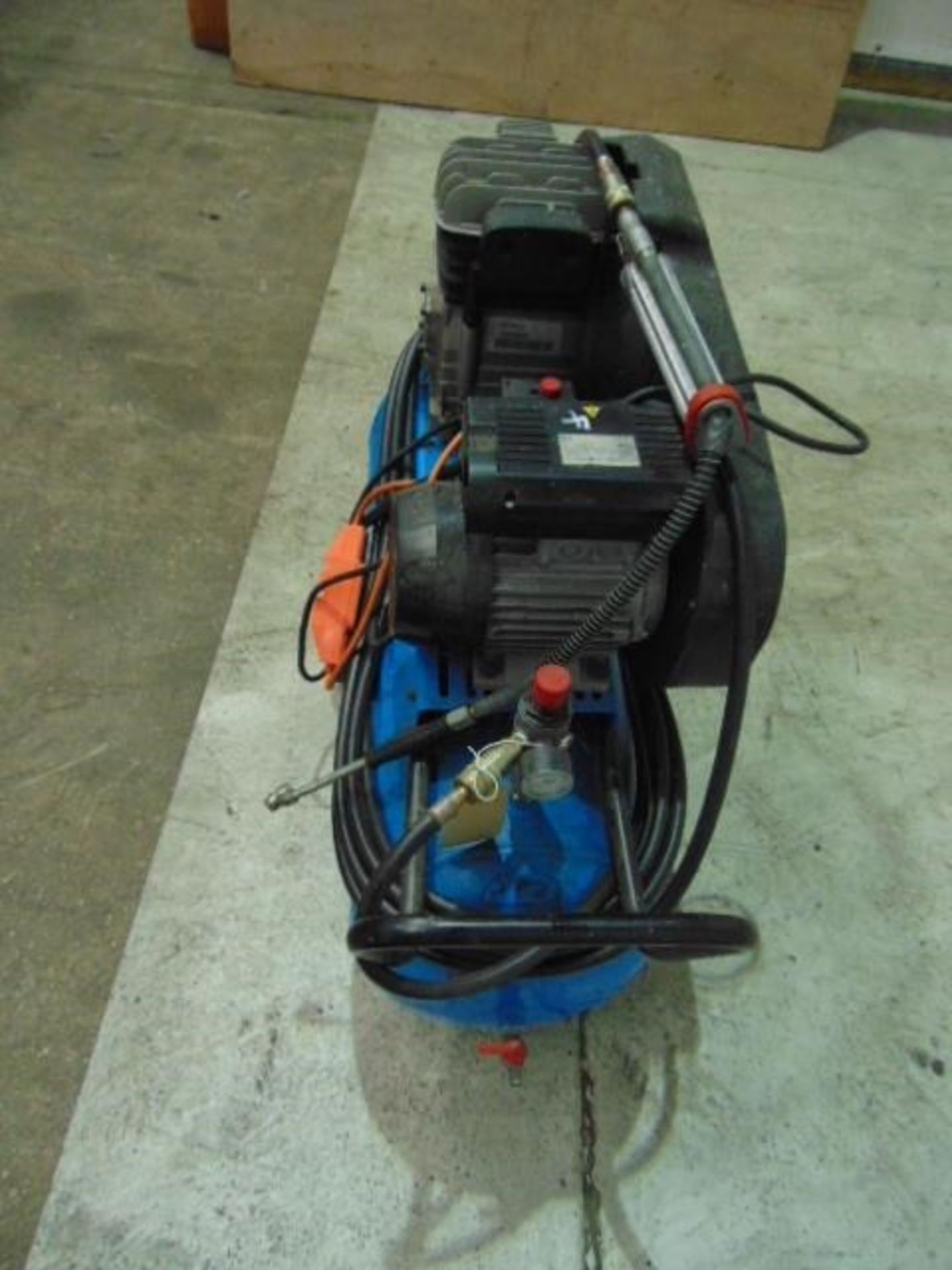 ABAC B 2800B-60 cm 3 V240 Kompex Mobile Air Compressor - Image 2 of 5