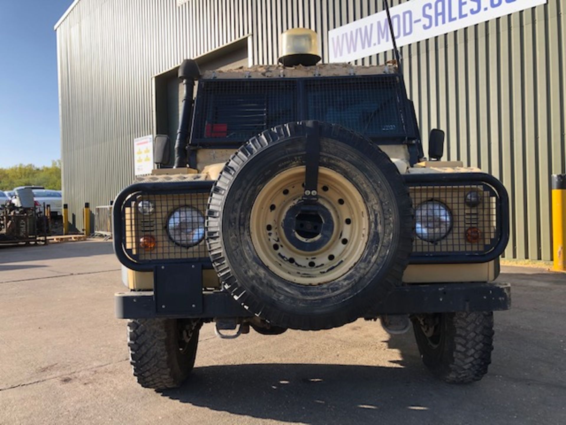 Land Rover Snatch 2A 300TDi - Image 6 of 37