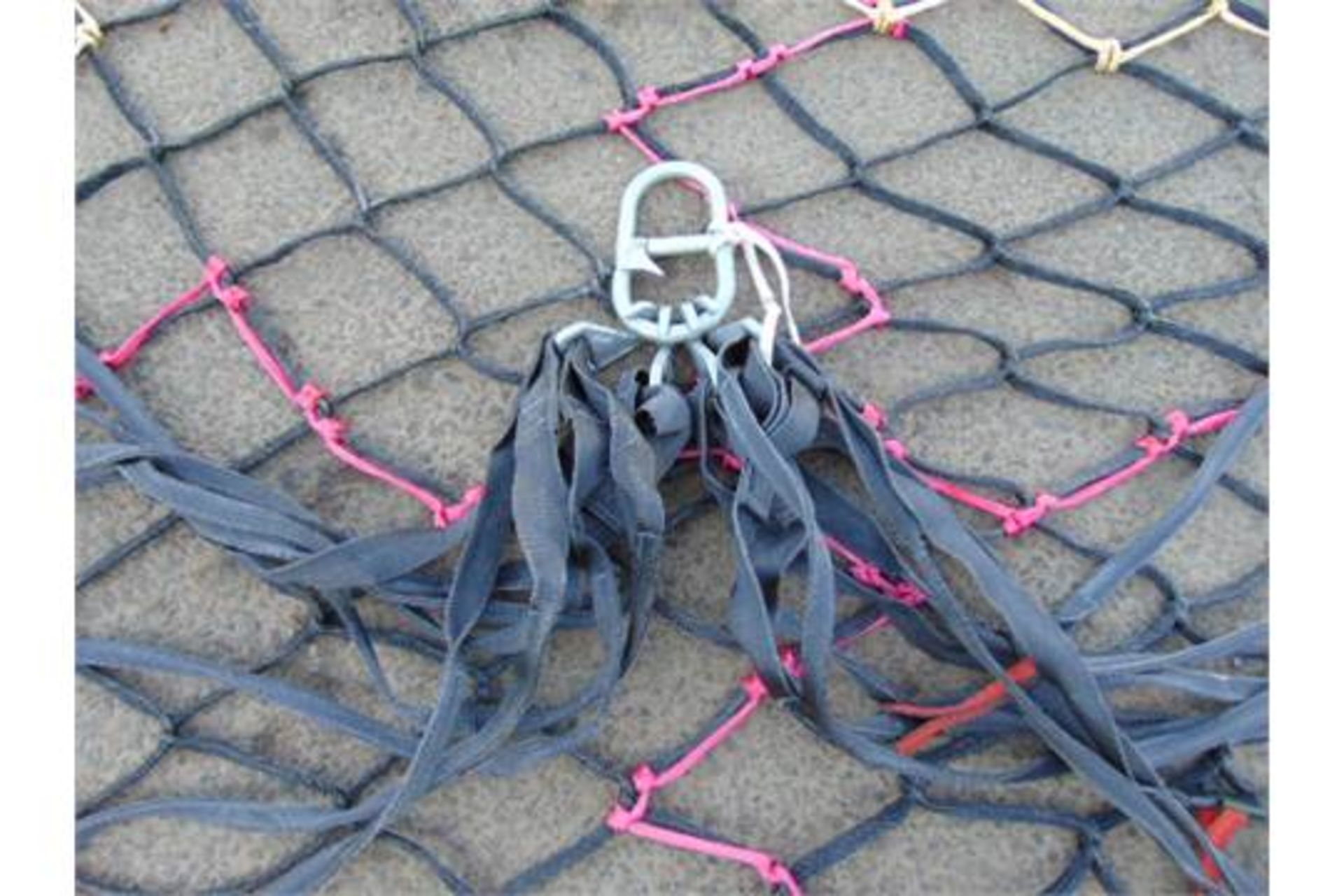 New & Unused 5600Kg Helicopter Cargo Net - Image 8 of 11