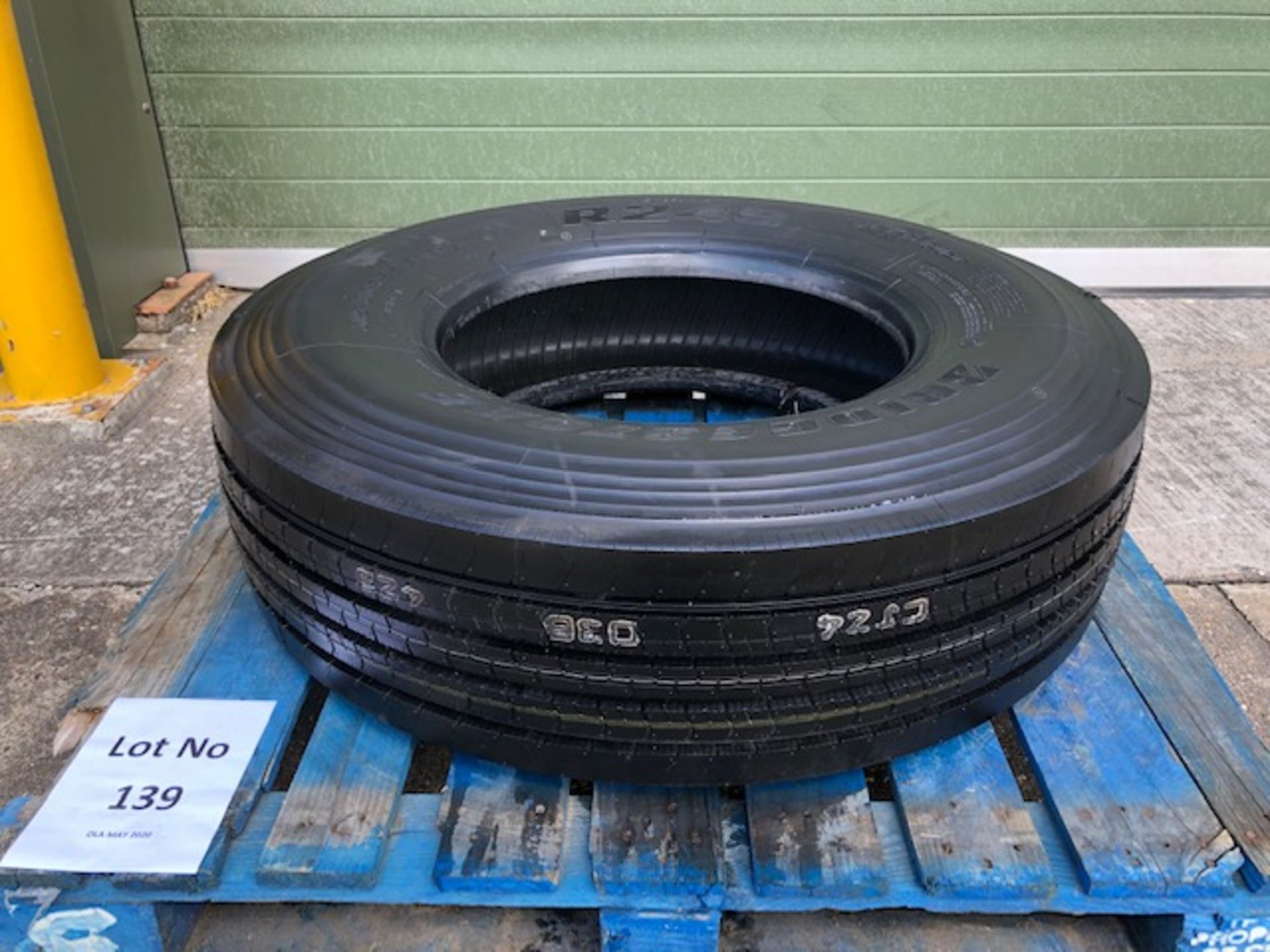 315 / 80 R 22.5 Bridgestone R249 ECOPIA Tyre Unused