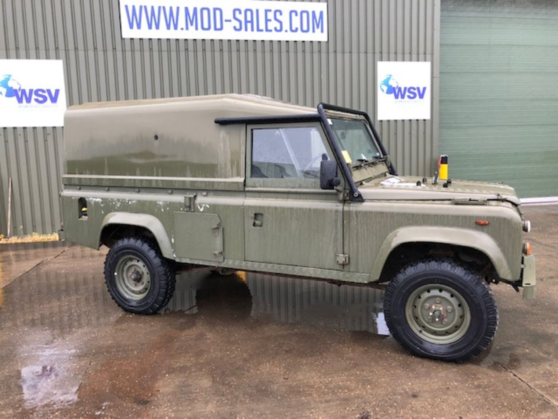 Land Rover 110 RHD Tithonus hardtop - Image 2 of 34