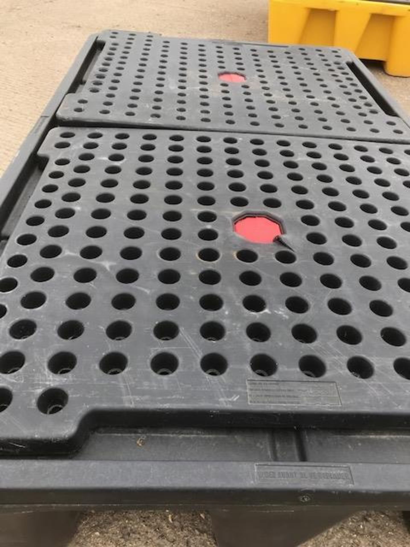 Bunded Double Container Spill Pallet - Image 3 of 3