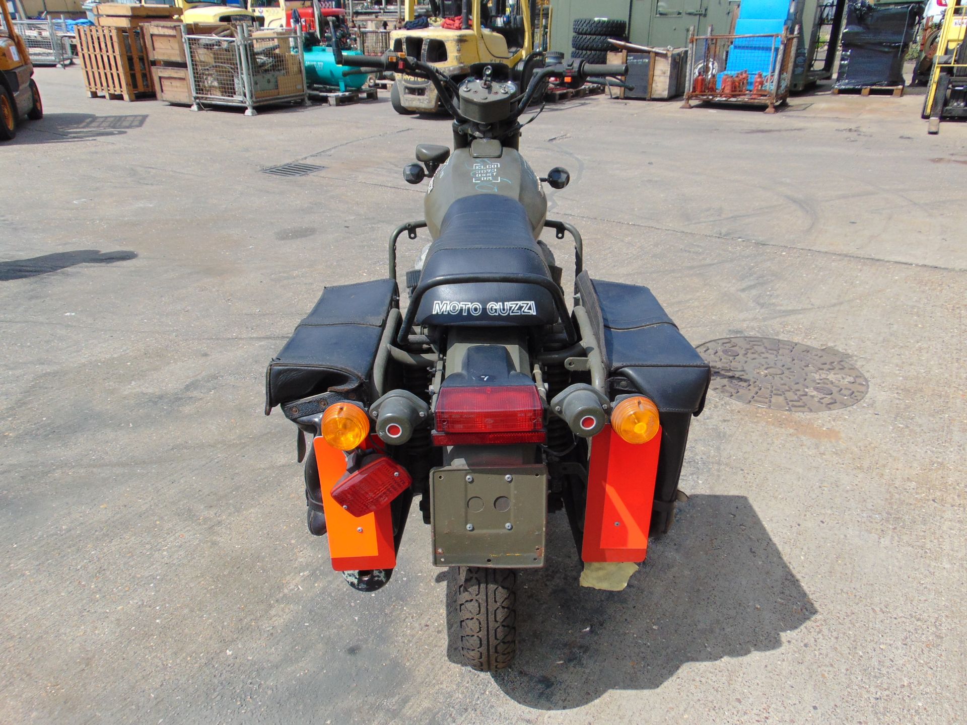 Moto Guzzi V50 V Twin NATO Dispatch Motorbike direct from Nato Storage. - Image 5 of 22