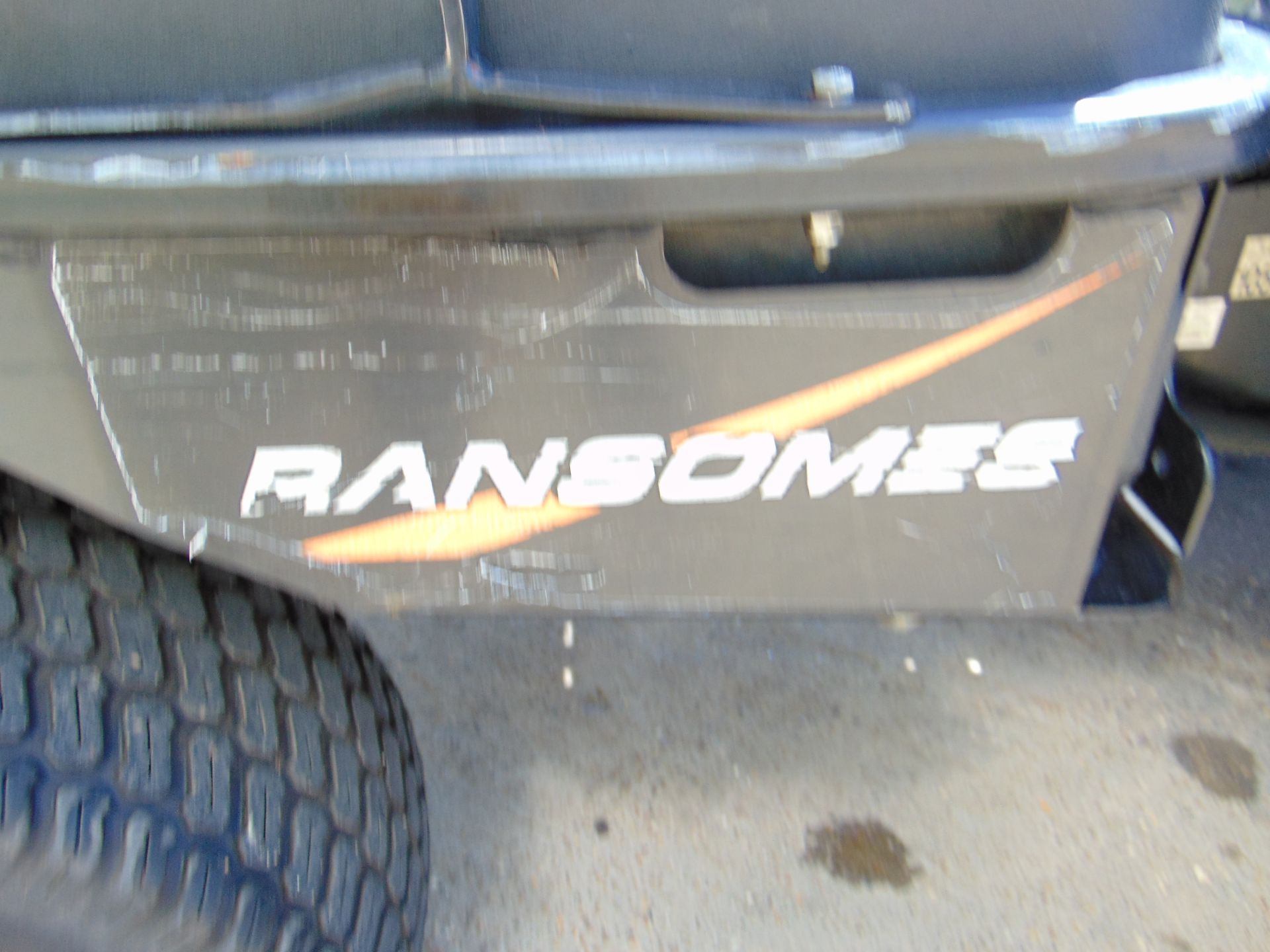 2014 Ransomes 4WD HR300 C/W Muthing Outfront Flail Mower ONLY 2,302 HOURS! - Image 15 of 29