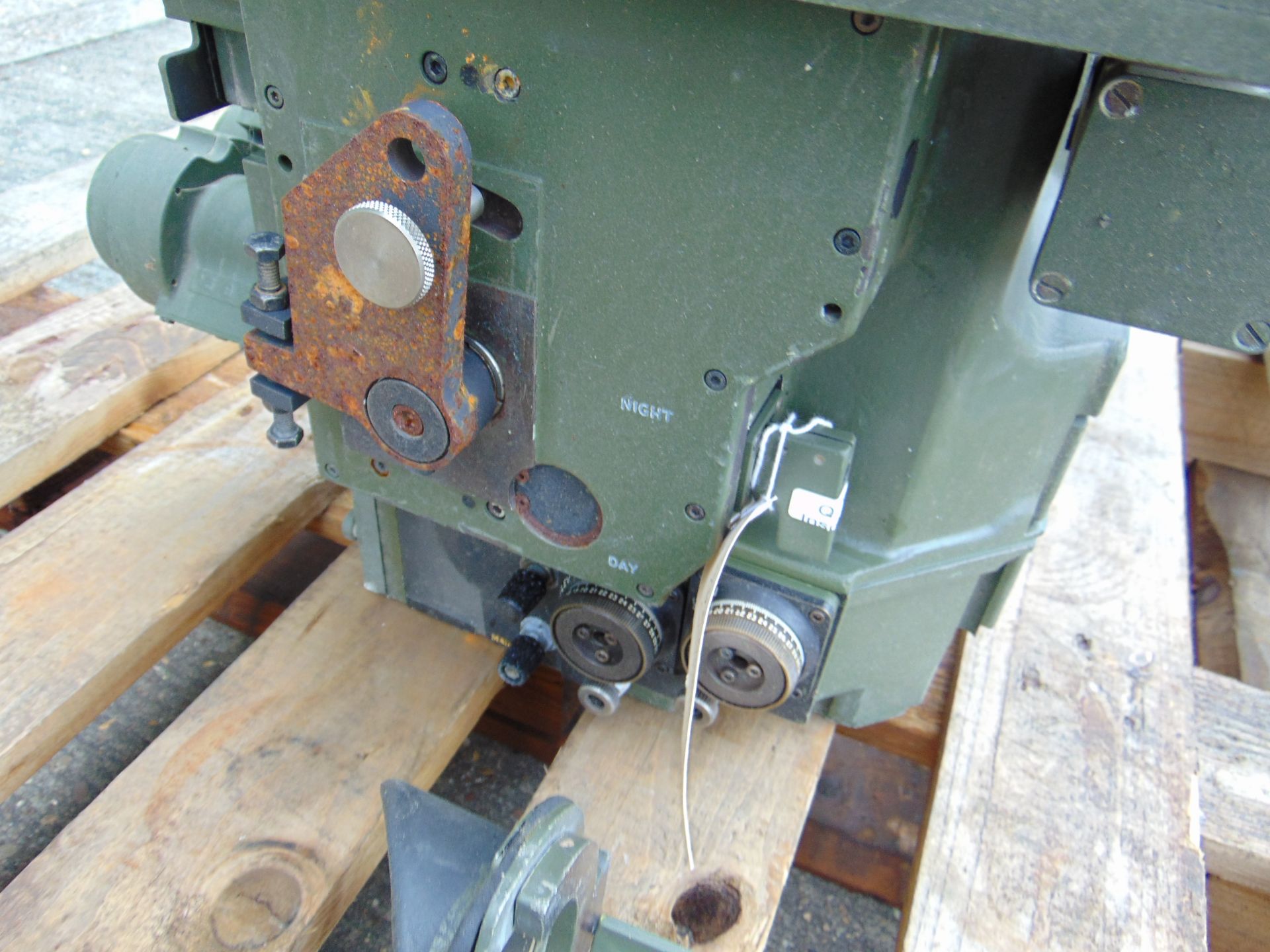 You are bidding on a L7A1 Periscopic Sight Assy P/No FV2038271. It is ...
