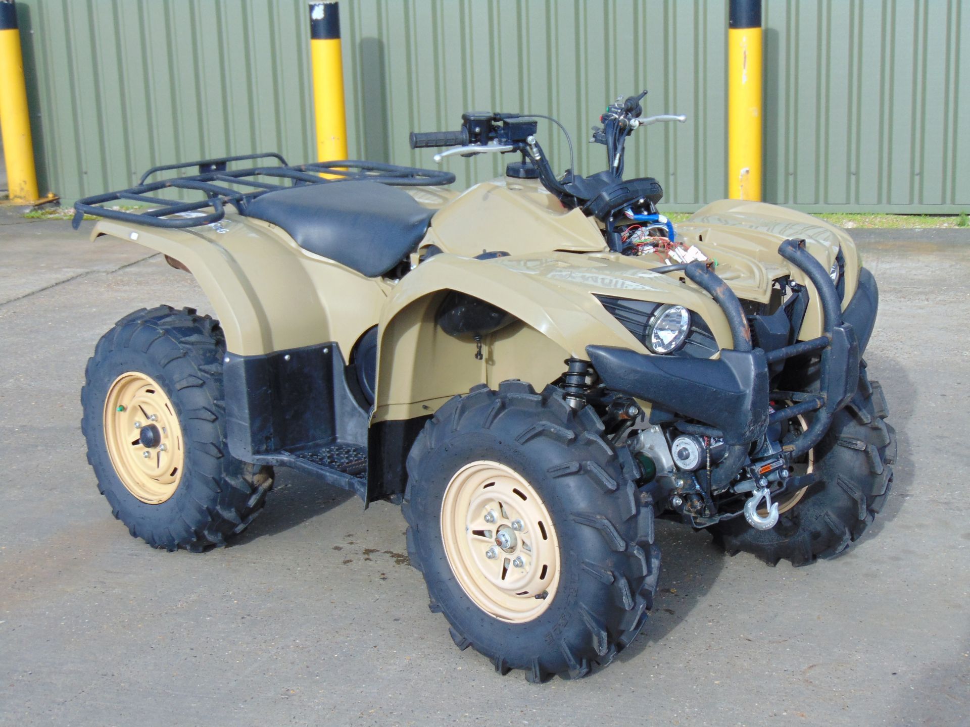 Recent Release Military Specification Yamaha Grizzly 450 4 x 4 ATV Quad Bike ONLY 75 Miles!!! - Image 2 of 24