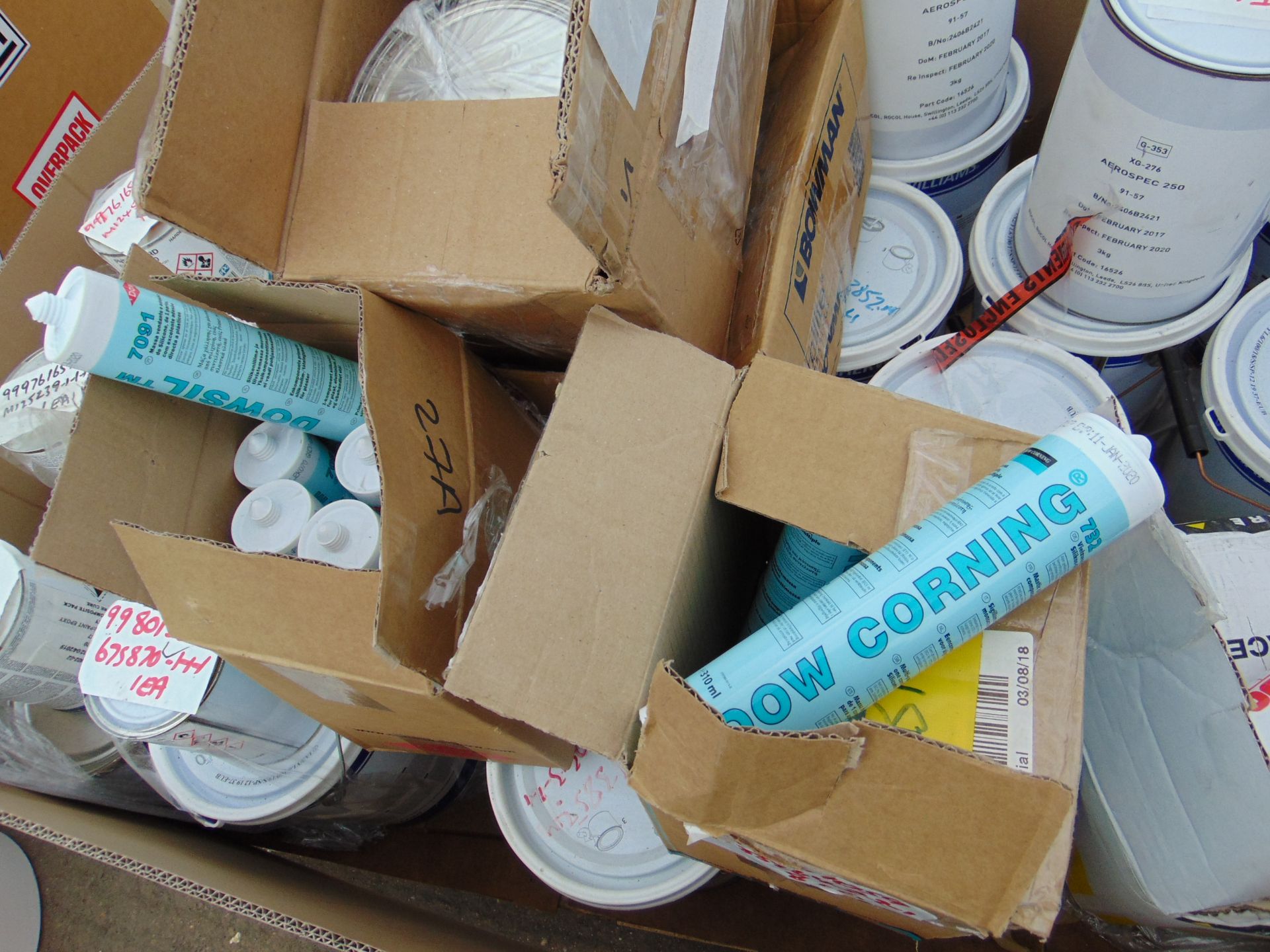 Approx 80 x Tubs of Various Paints, Sealants etc - Image 5 of 6