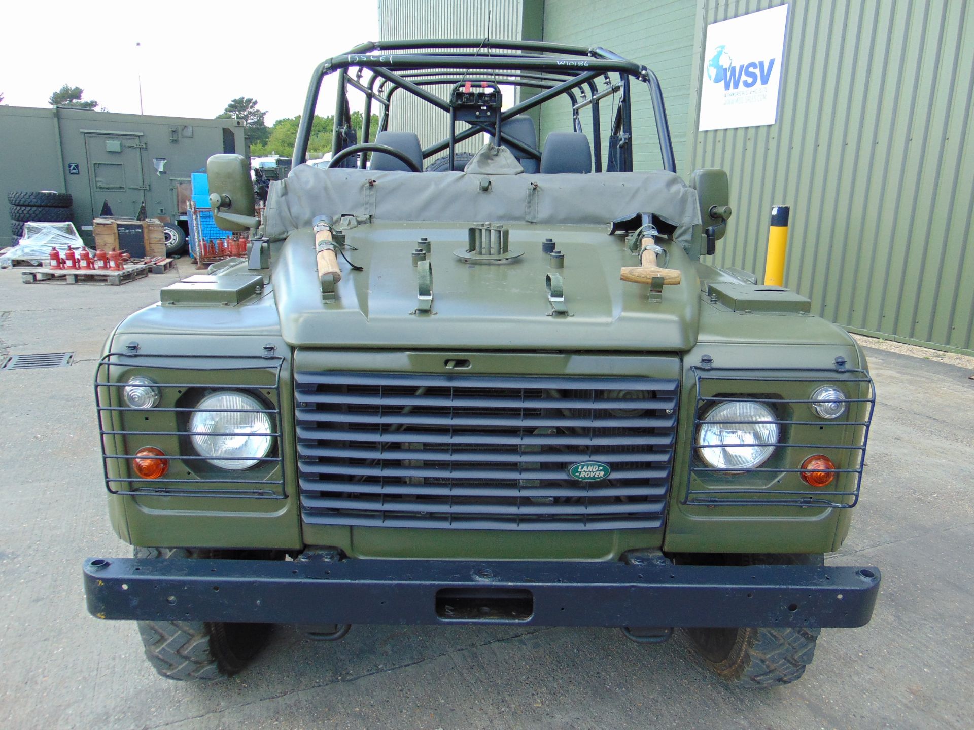 Land Rover Defender Wolf 110 Scout vehicle 300 Tdi - Image 4 of 37