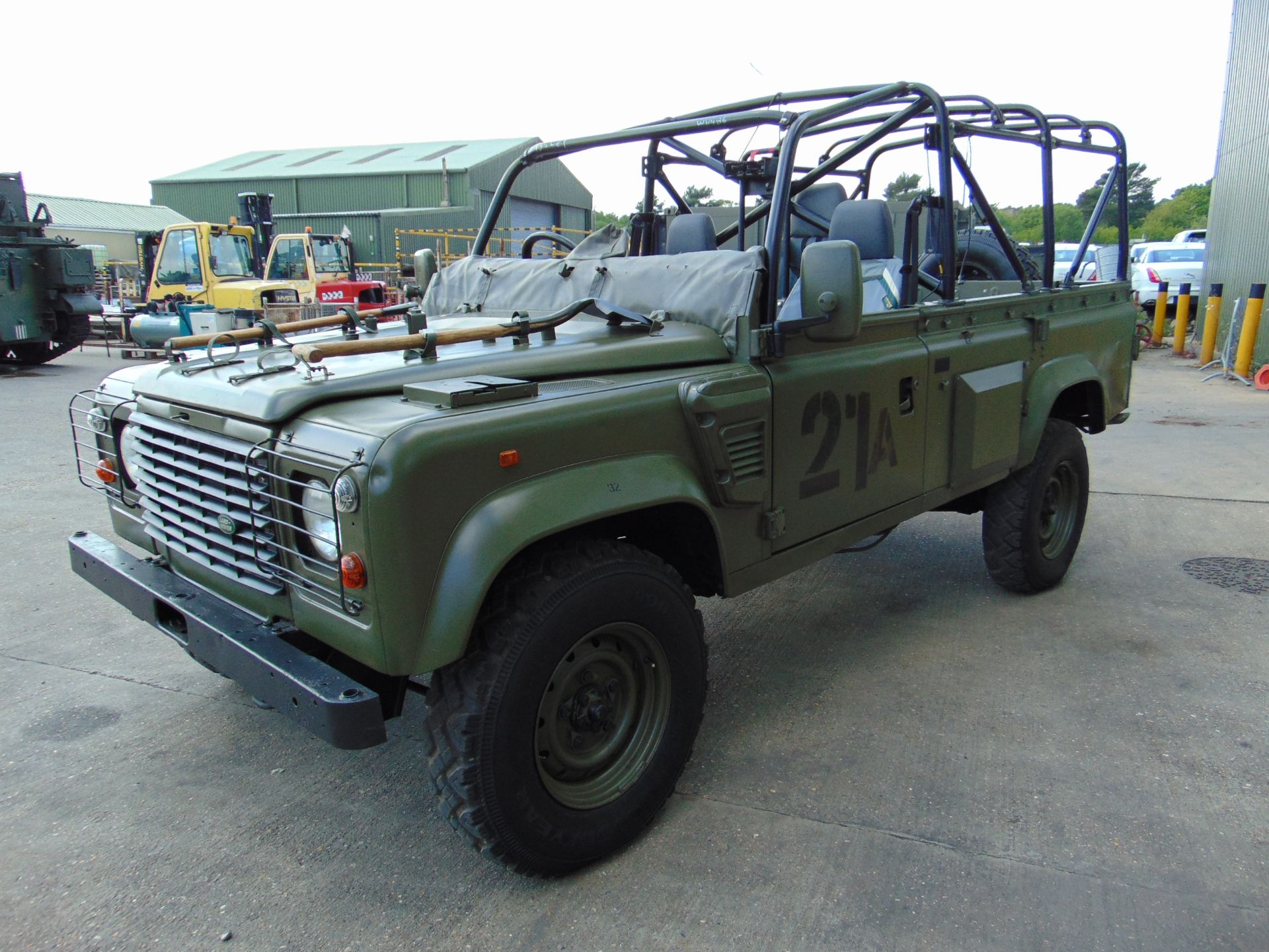 Land Rover Defender Wolf 110 Scout vehicle 300 Tdi - Image 5 of 37