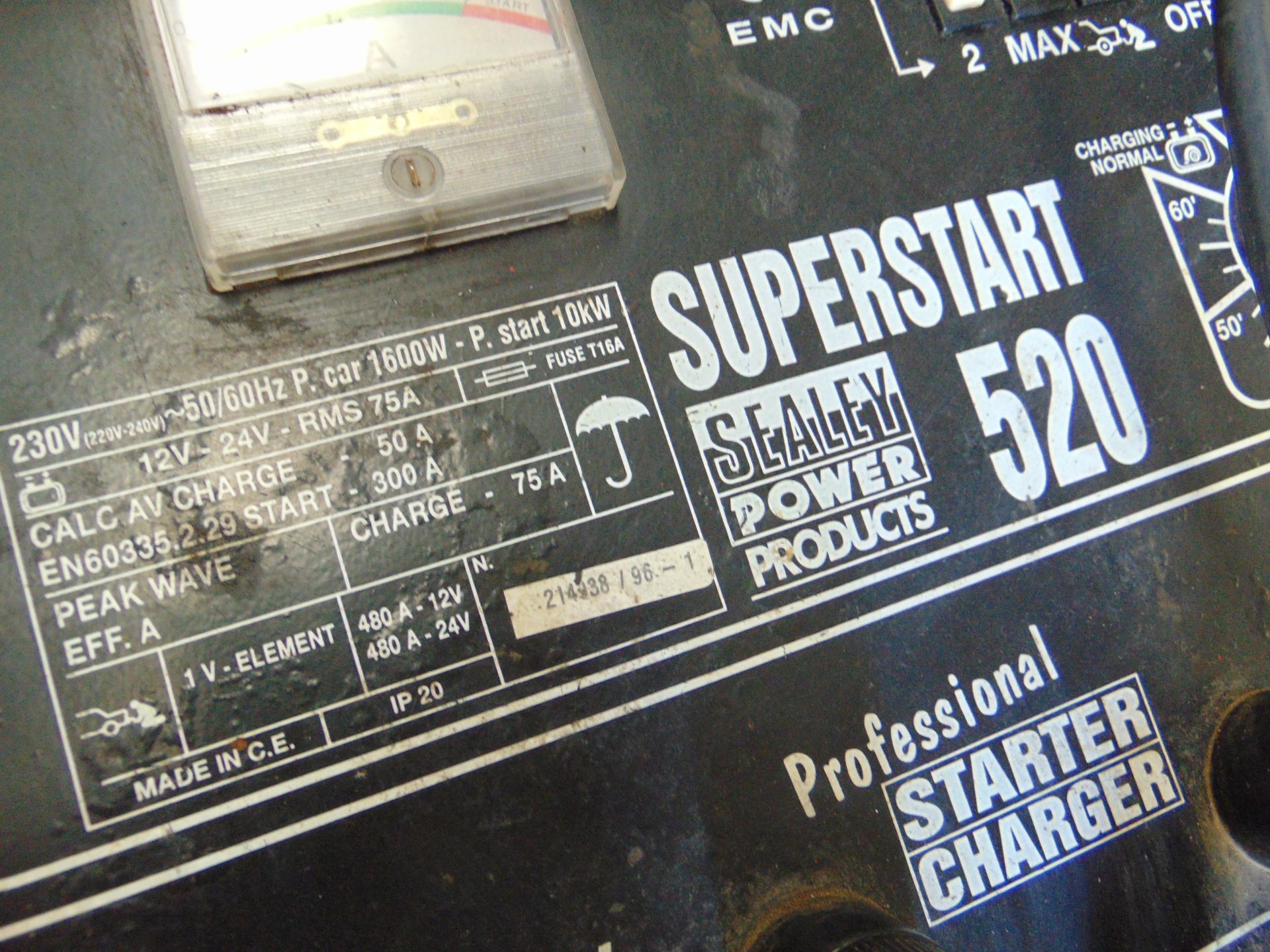 Sealey SUPERSTART 520 Professional Battery Starter/Charger 12/24v - Image 5 of 7