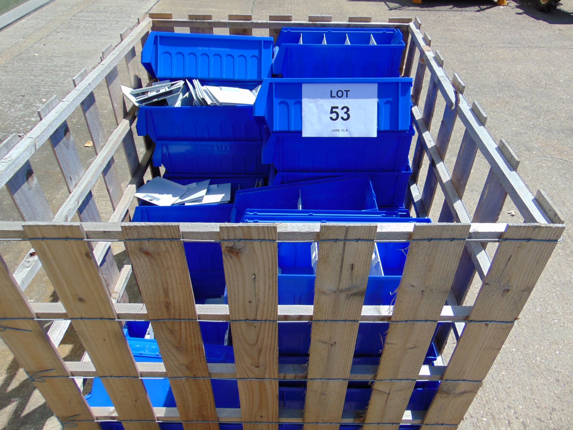 45 x Dexion Maxi 1845 Storage Bins