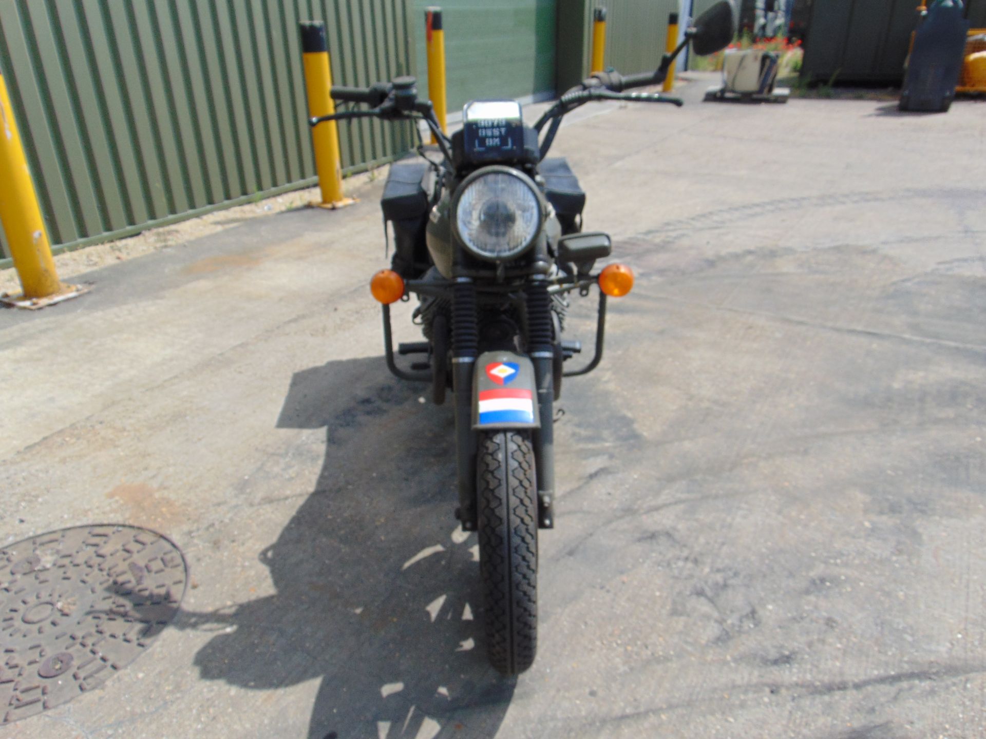 Moto Guzzi V50 V Twin NATO Dispatch Motorbike direct from Nato Storage. - Image 3 of 22