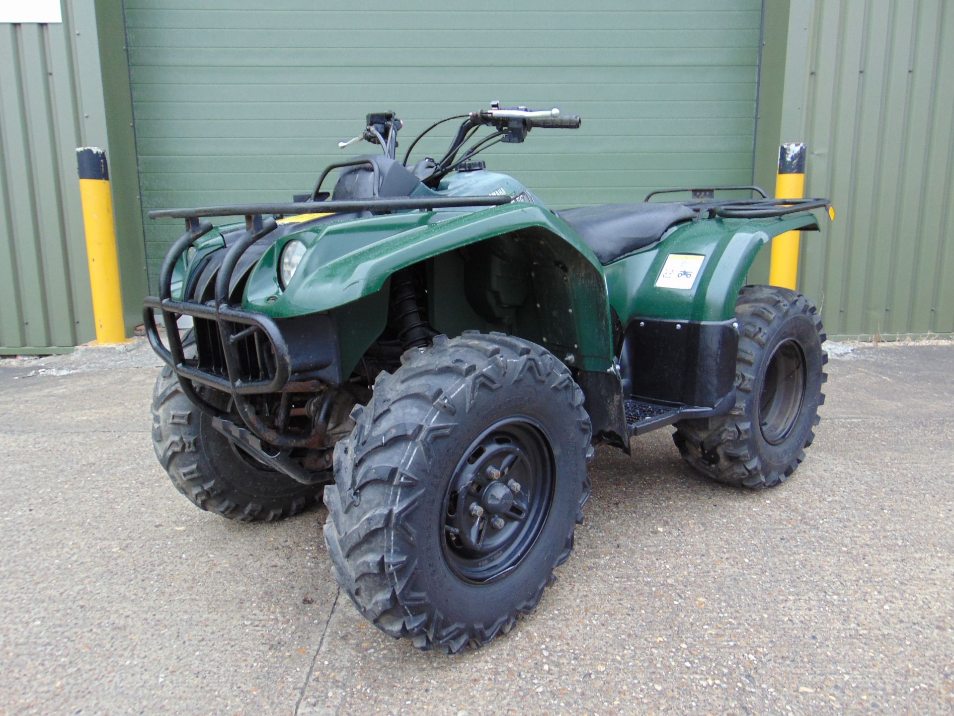 Yamaha Kodiak 400 Ultramatic 4 x 4 Quad Bike with front and rear carriers