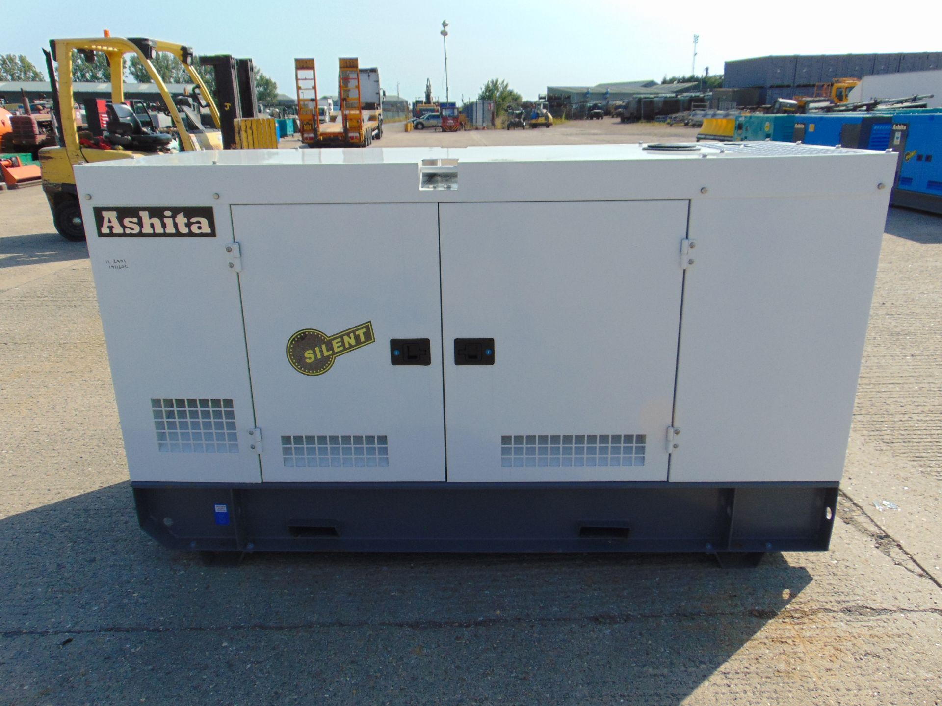 UNISSUED WITH TEST HOURS ONLY 70 KVA 3 Phase Silent Diesel Generator Set - Bild 5 aus 19