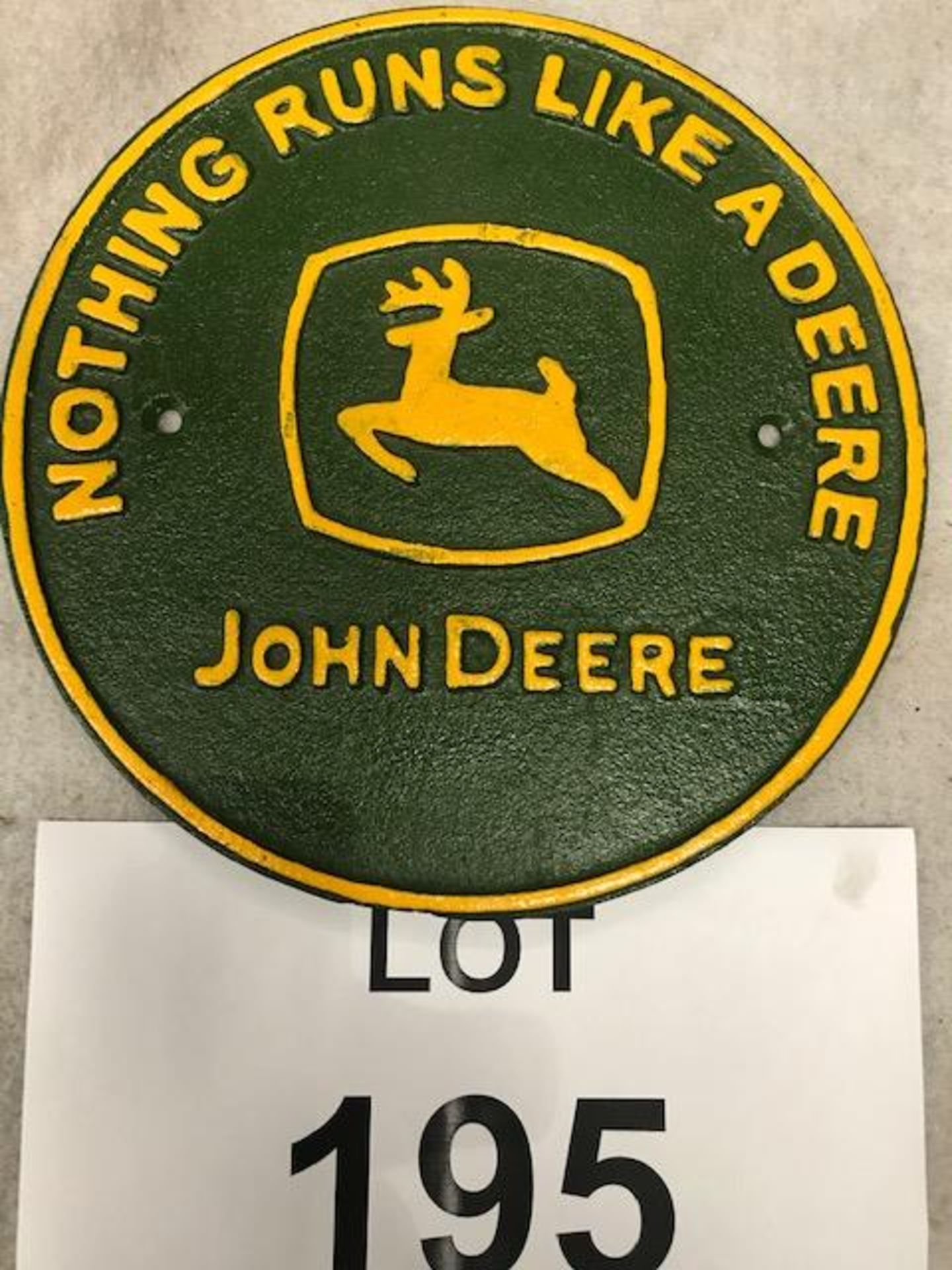 Cast Iron John Deere Tractor Wall Sign - Bild 2 aus 2