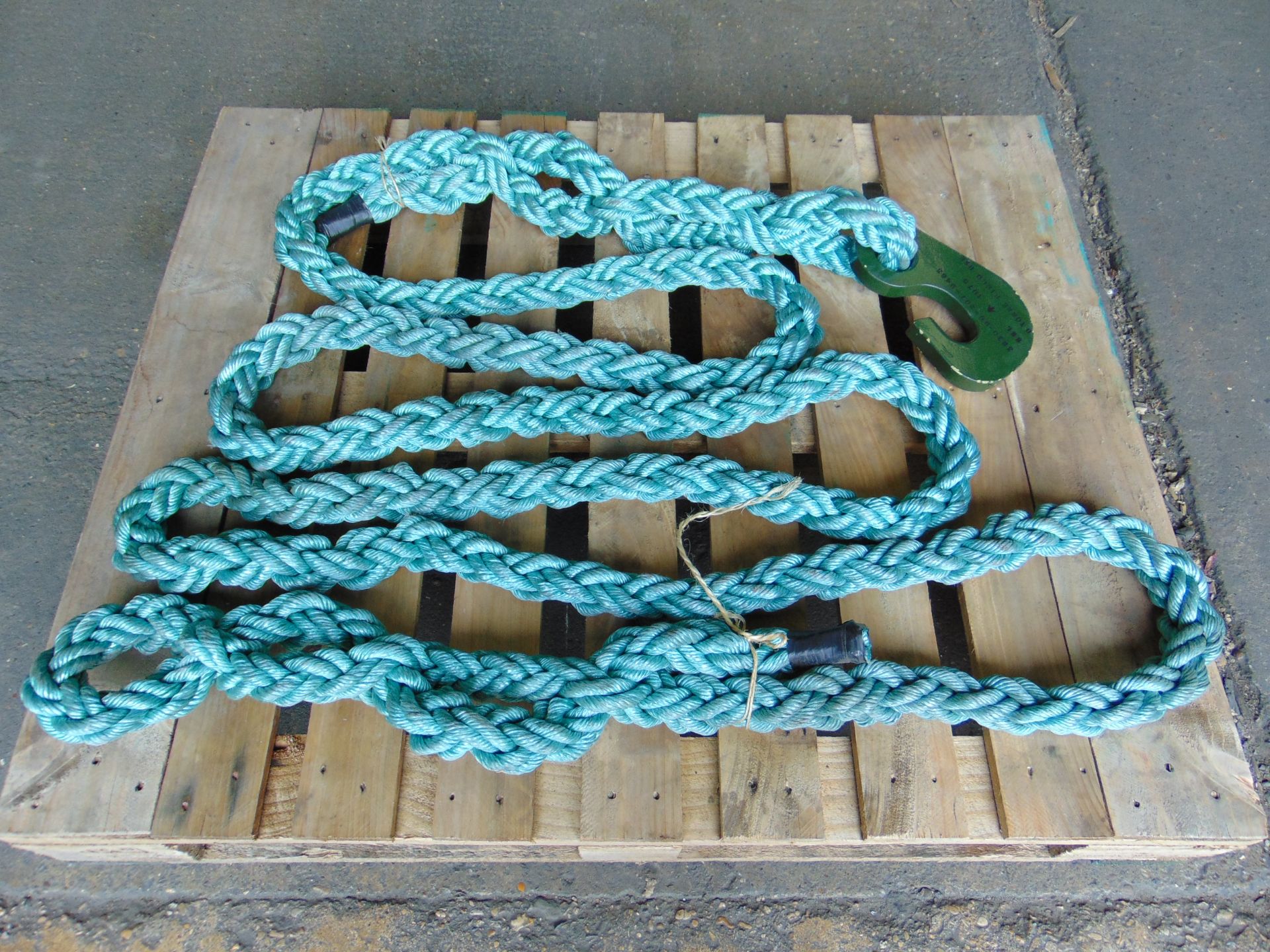 1 x Heavy Duty AFV Nato Recovery Rope - Image 4 of 4