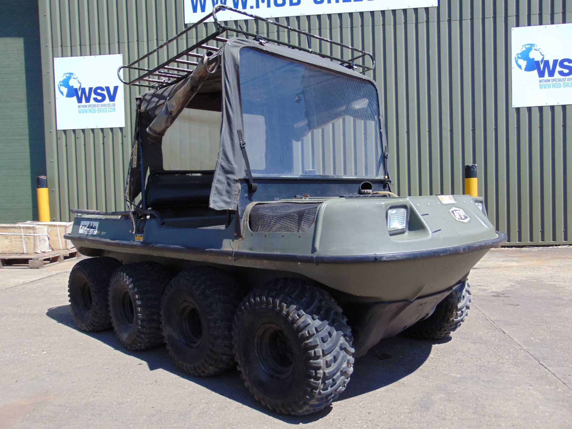 Argocat 8x8 Conquest Amphibious ATV c/w Full Cab ONLY 1,513 Hours!