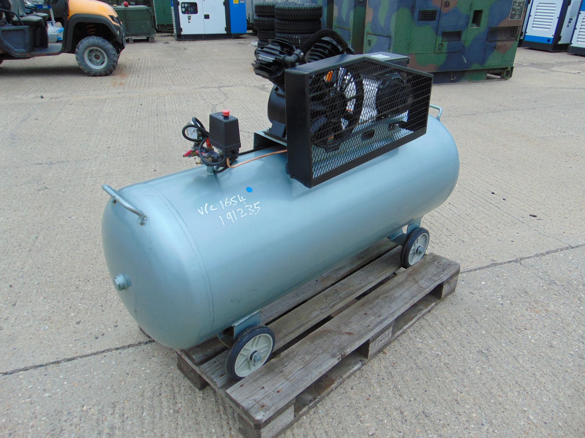 Unissued Panerise 300L workshop Air Compressor - Bild 4 aus 9