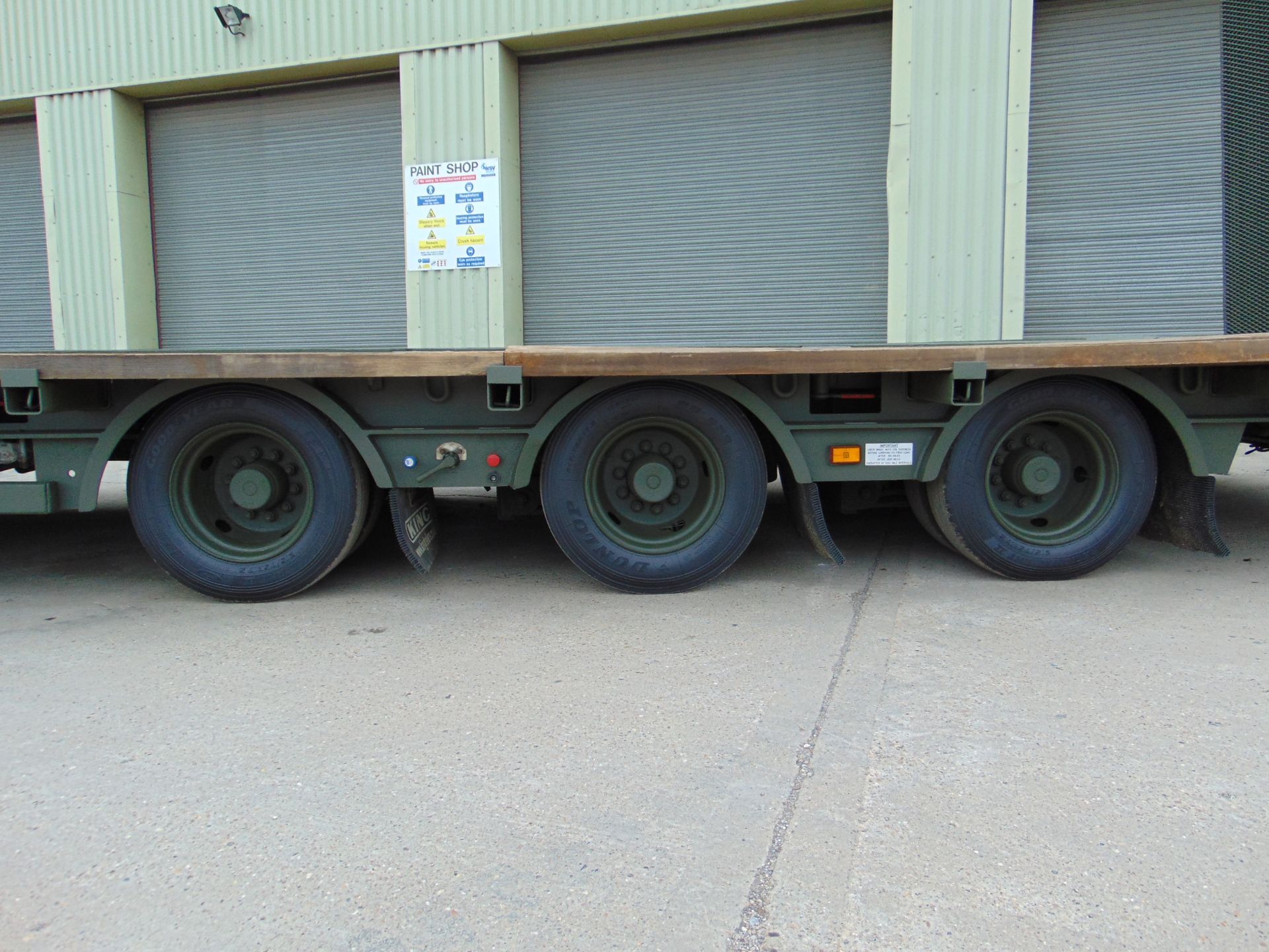 Ex Reserve King GTS38 Tri Axle Stepframe trailer - Image 13 of 34