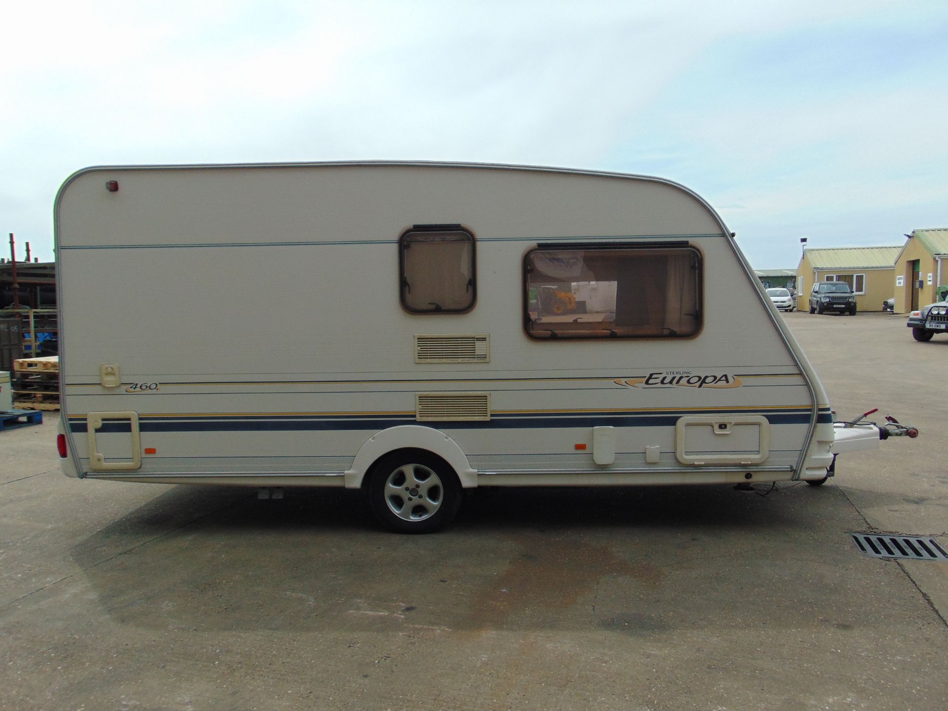Swift Sterling Europa 460 Luxury 2 Berth Caravan ***NO VAT*** - Image 6 of 41