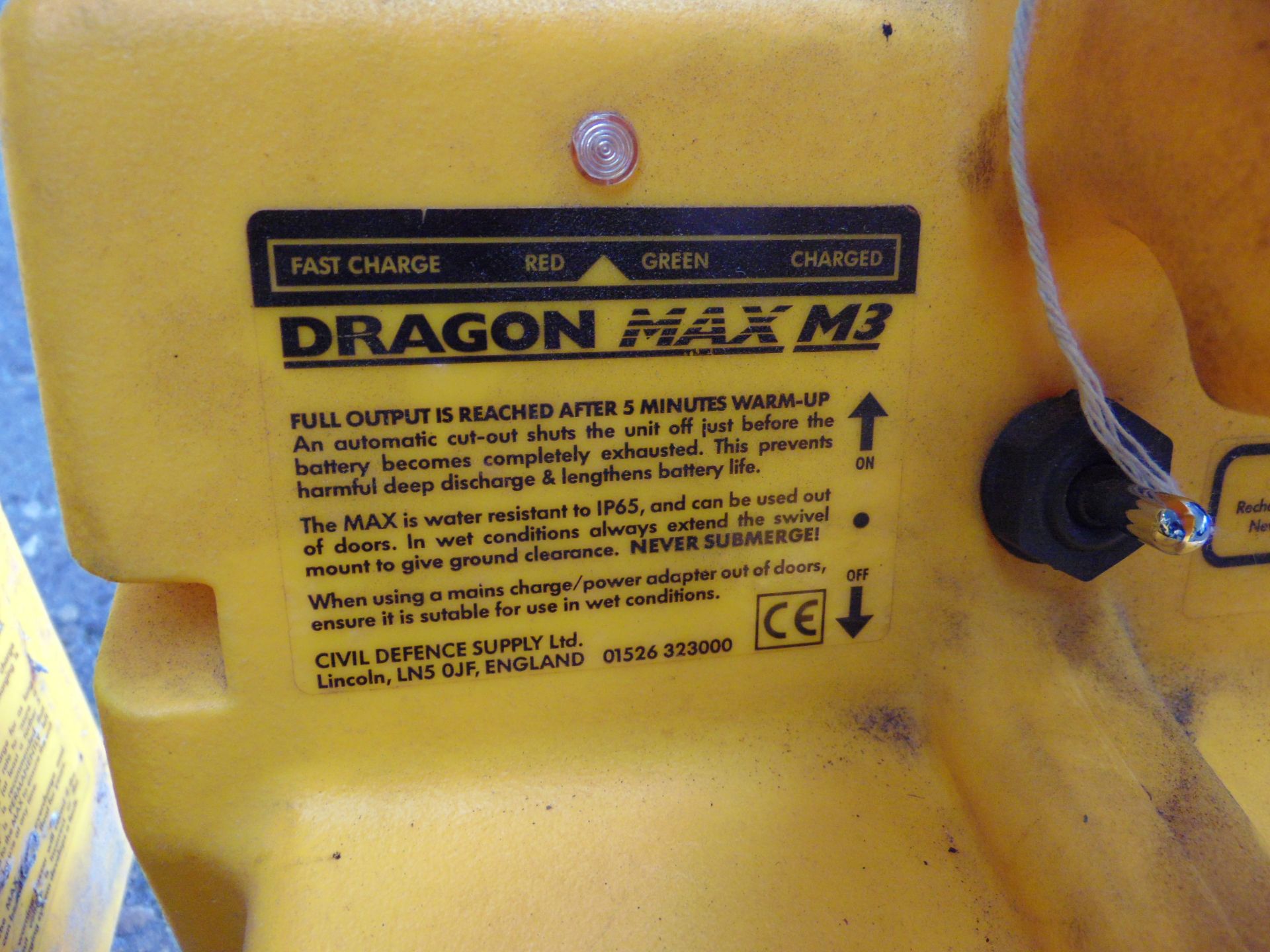 Qty 2 x Dragon Max Portable Floodlights - Image 4 of 4