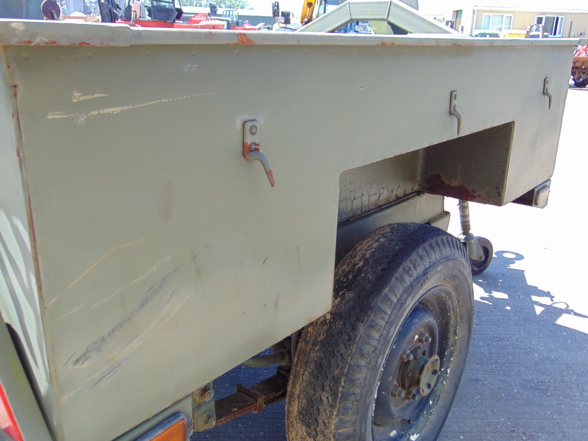 Universal Engineering Sankey Style Cargo Trailer - Image 14 of 17