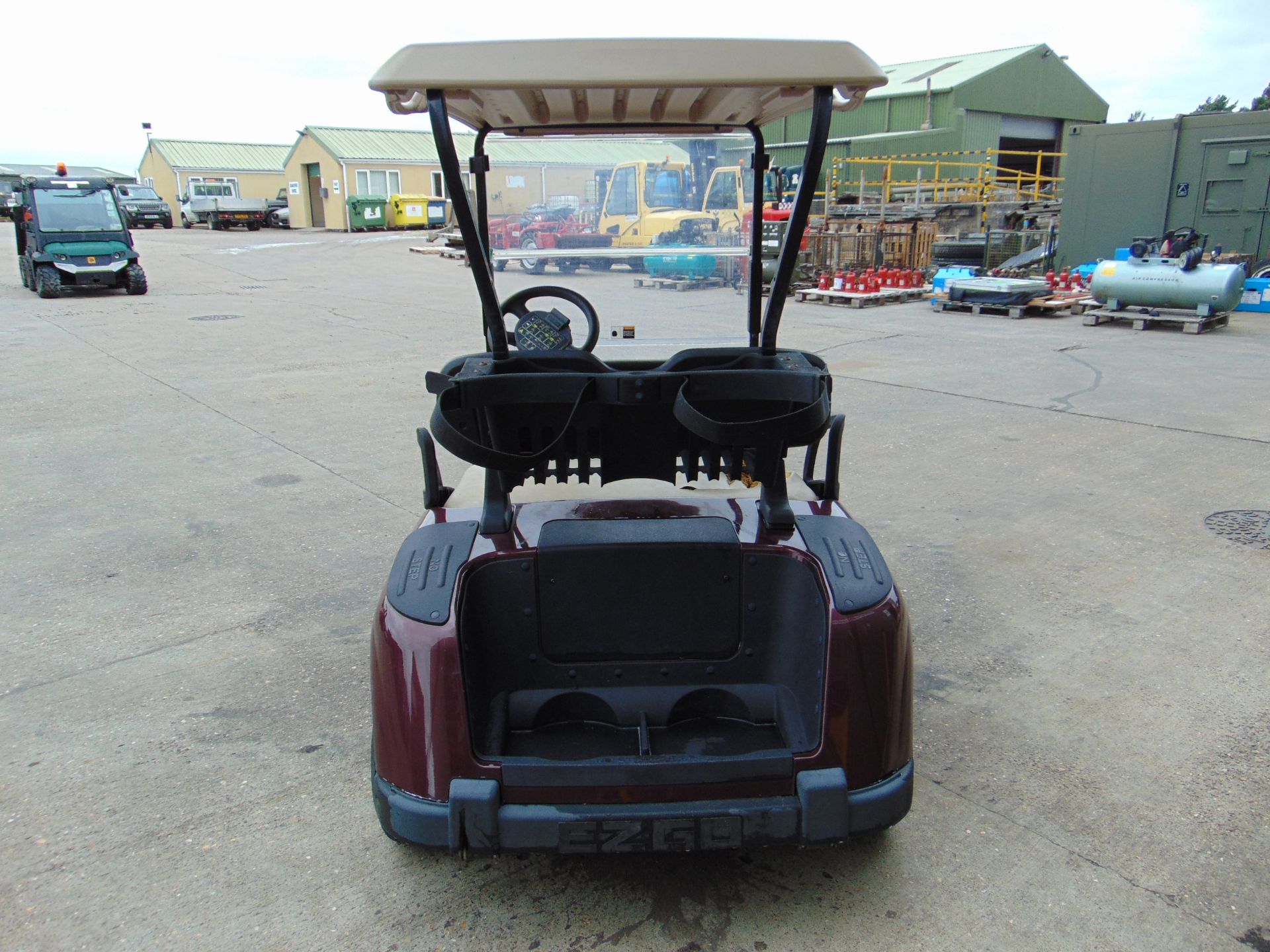 EZ GO RXV Golf Buggy - Bild 7 aus 13