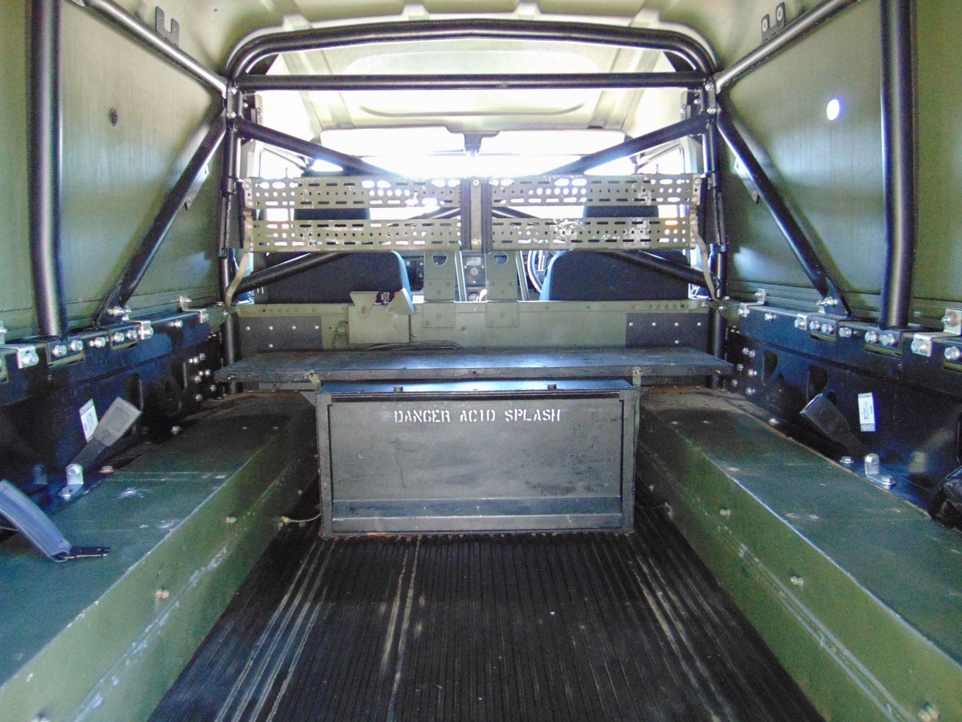 Land Rover 110 RHD Tithonus hardtop - Image 17 of 32