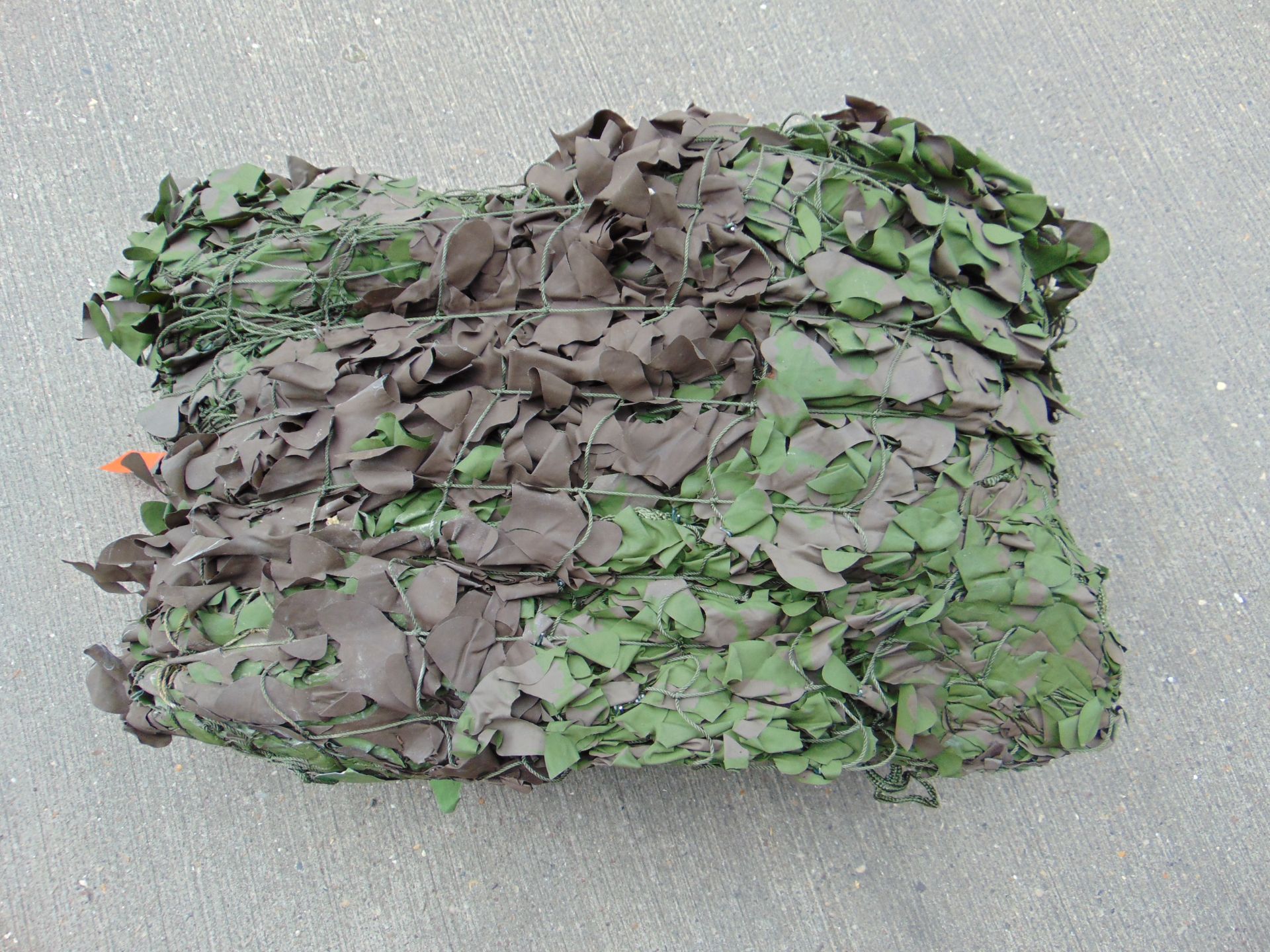 Ex Reserve Unissued 9m x 9m Original Camouflaged Woodland Netting