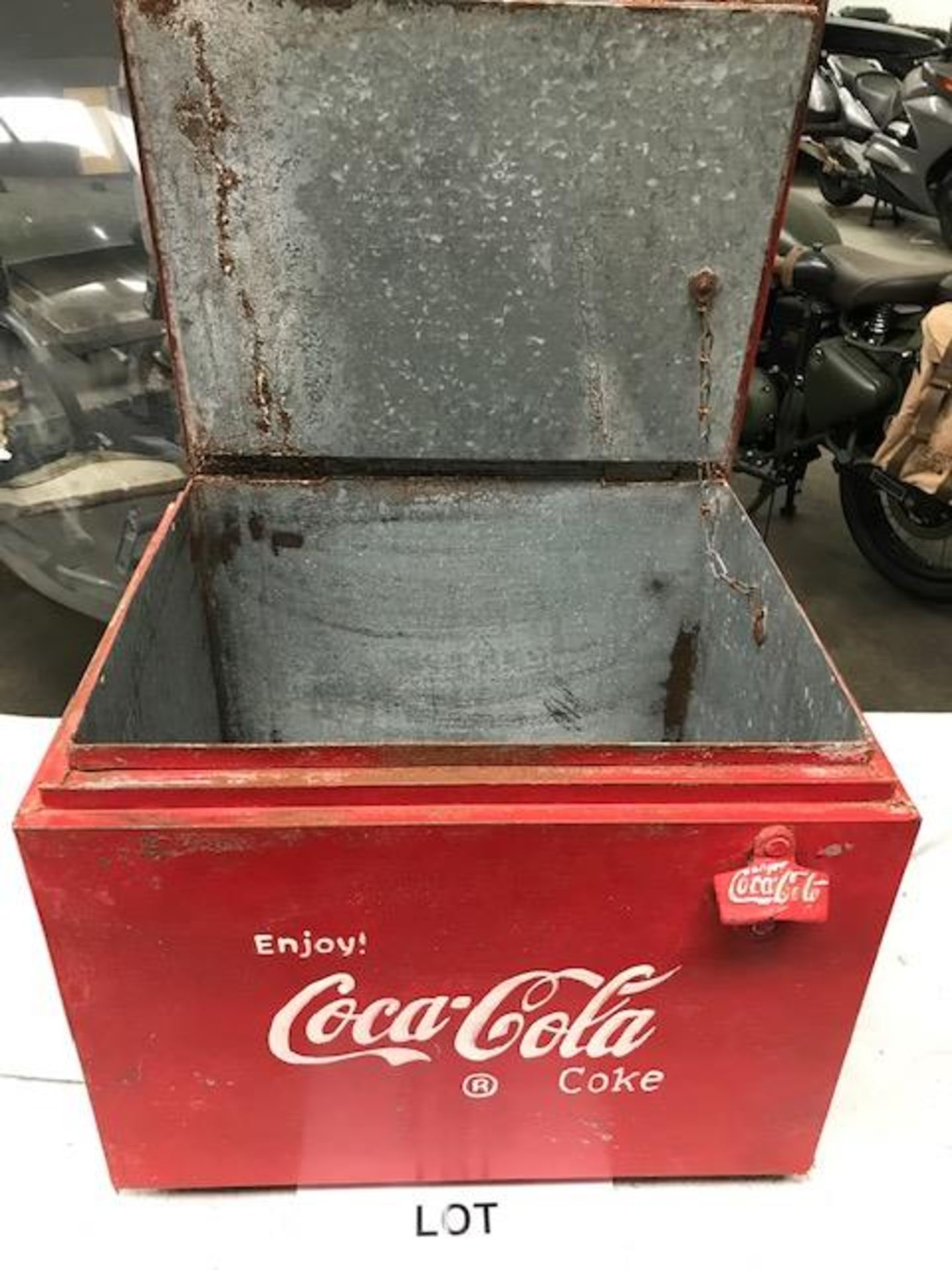 Vintage Coca Cola Galvanised Lined Cool Box - Image 3 of 3