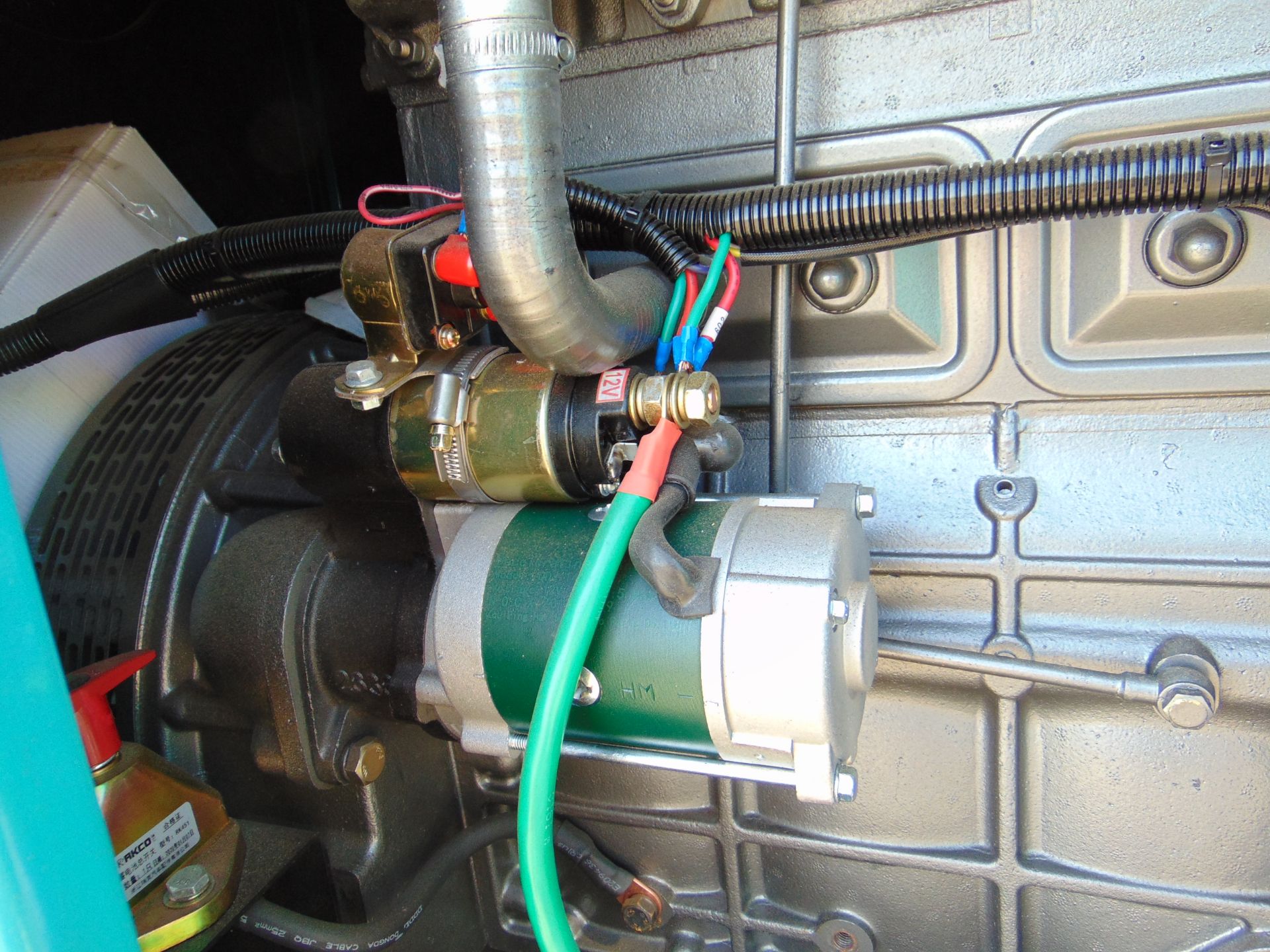 UNISSUED 60 KVA 3 Phase Silent Diesel Generator Set - Bild 13 aus 19