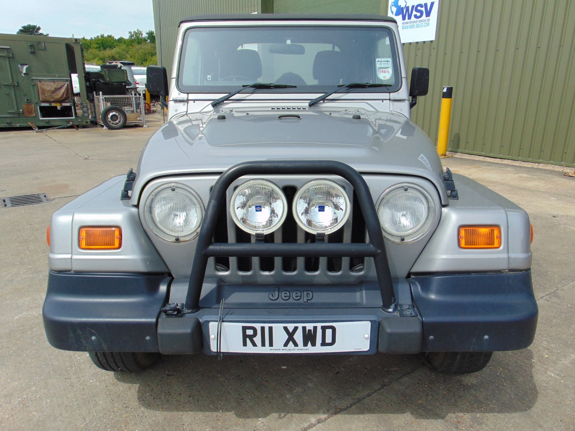 Stunning 2001 Jeep Wrangler 60TH Anniversary 4.0L Great 4X4 Iconic Classic ONLY 17,613 Miles! - Image 4 of 23