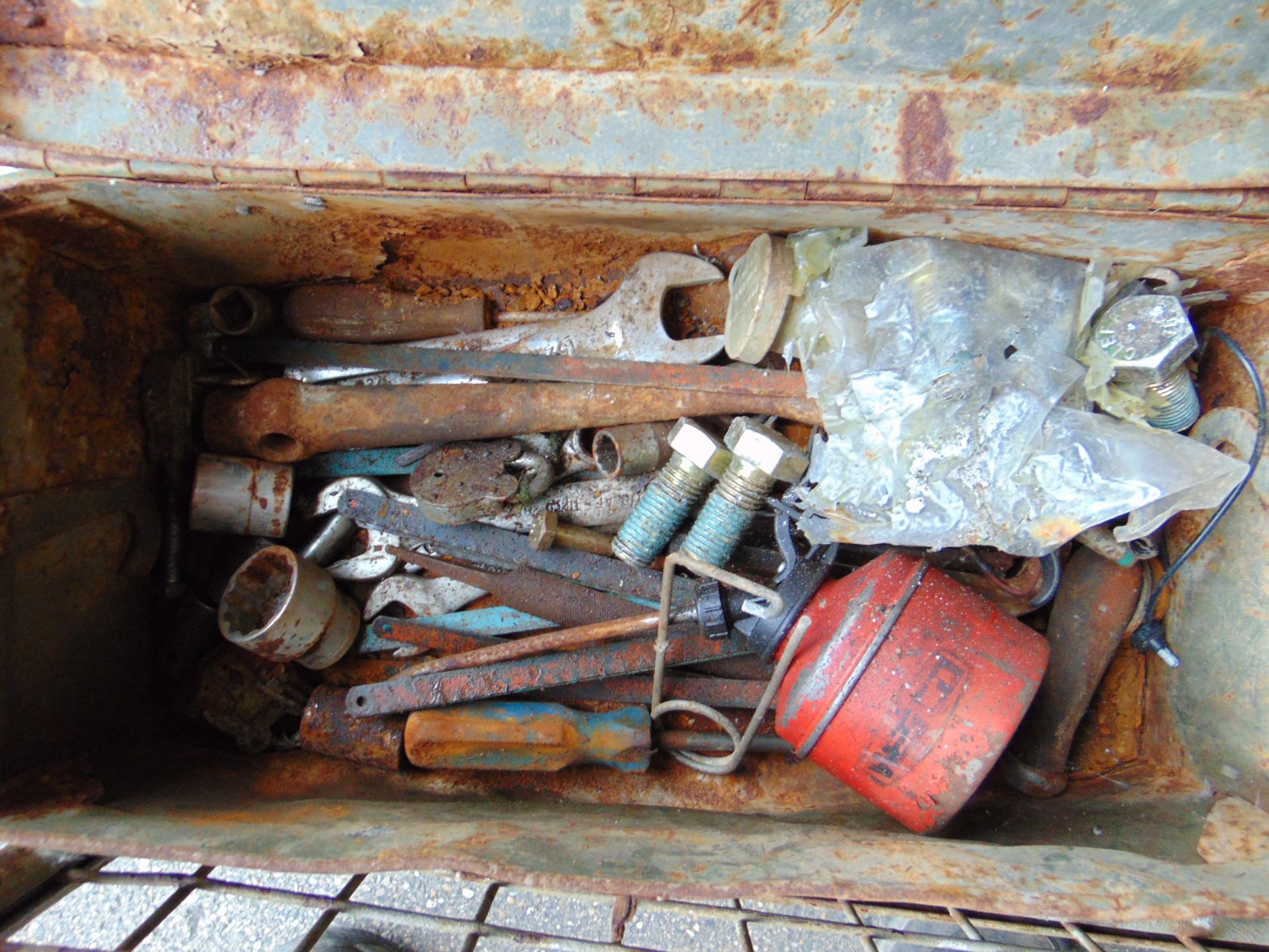 Mixed Stillage of Tools, Tool Boxes, FV Search Lights etc - Image 6 of 7