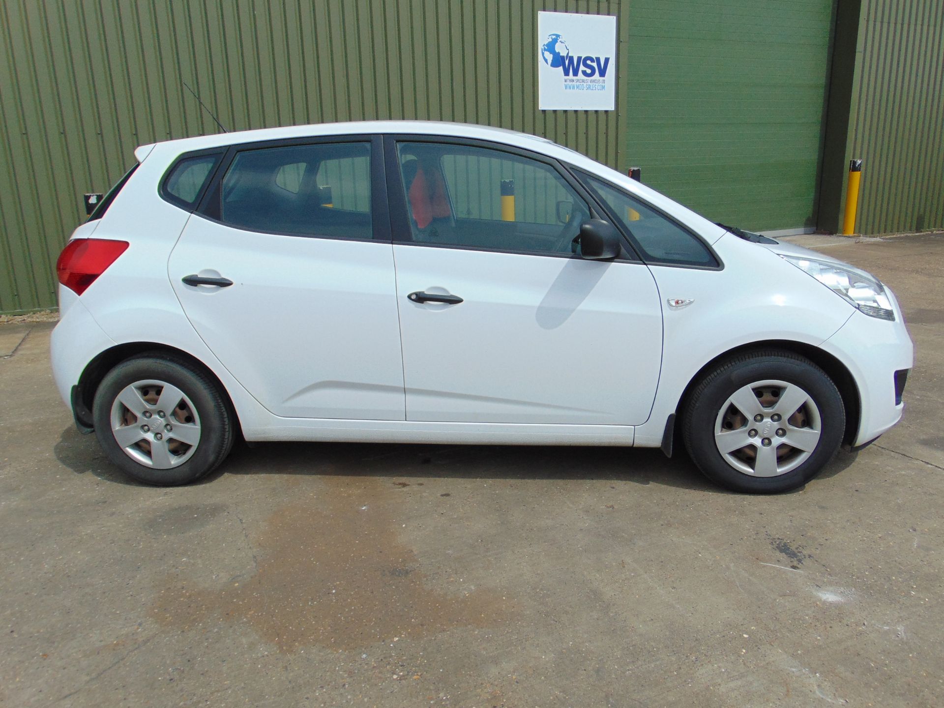 2011 Kia Venga EcoDynamics 1.4 CRDi 5 Door Diesel Hatchback Only 52,622 Miles! *NO VAT / NO PREMIUM* - Image 6 of 20