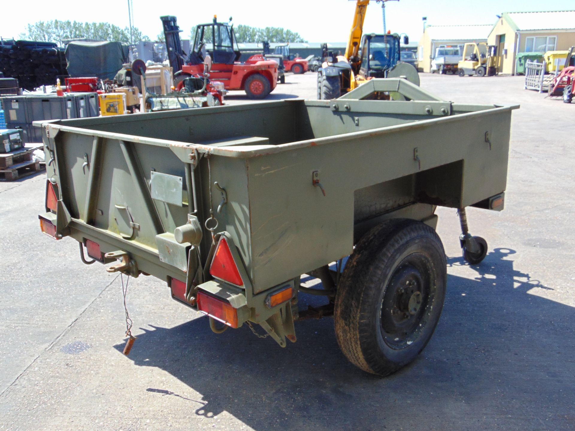 Universal Engineering Sankey Style Cargo Trailer - Image 8 of 17