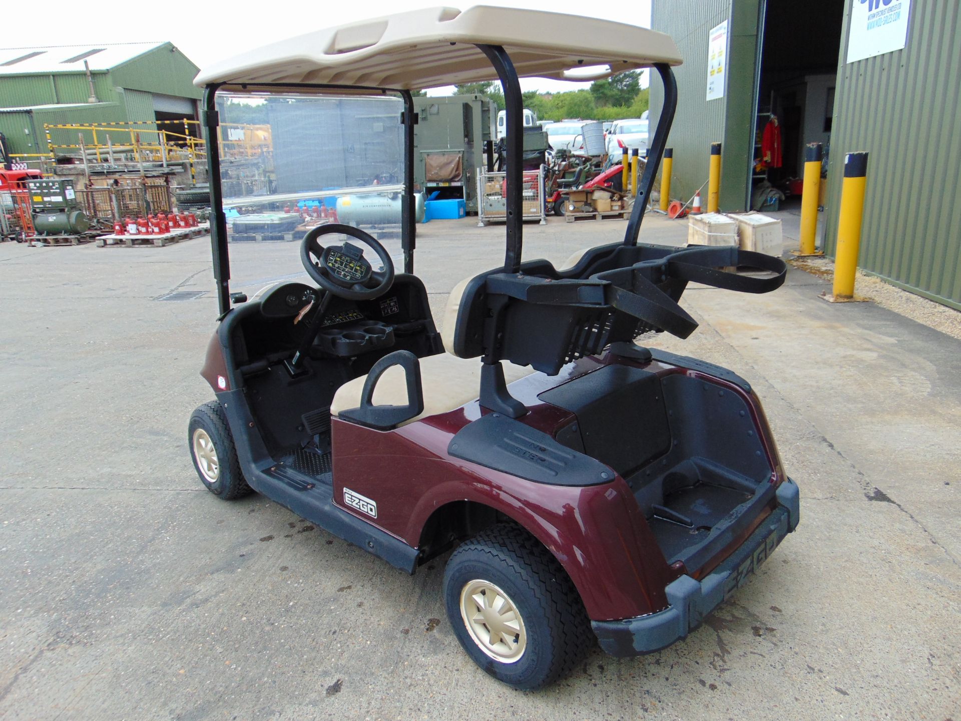 EZ GO RXV Golf Buggy - Bild 6 aus 13