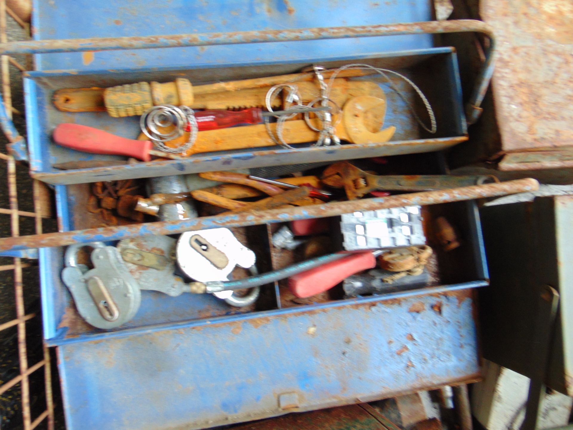 Mixed Stillage of Tools, Tool Boxes, FV Search Lights etc - Image 5 of 7