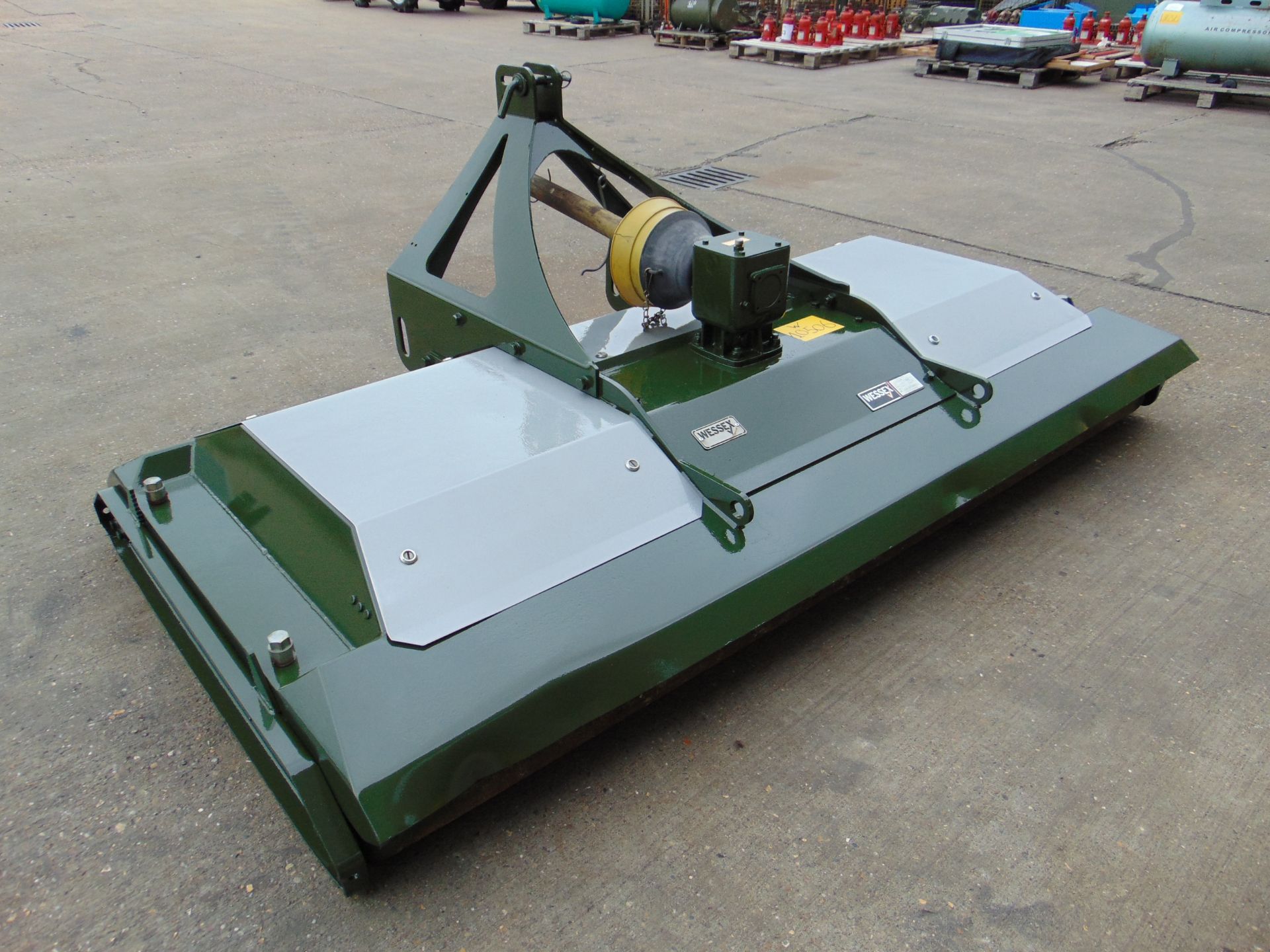 2011 Wessex X240 PTO Driven Topper Finishing Mower - Image 4 of 9