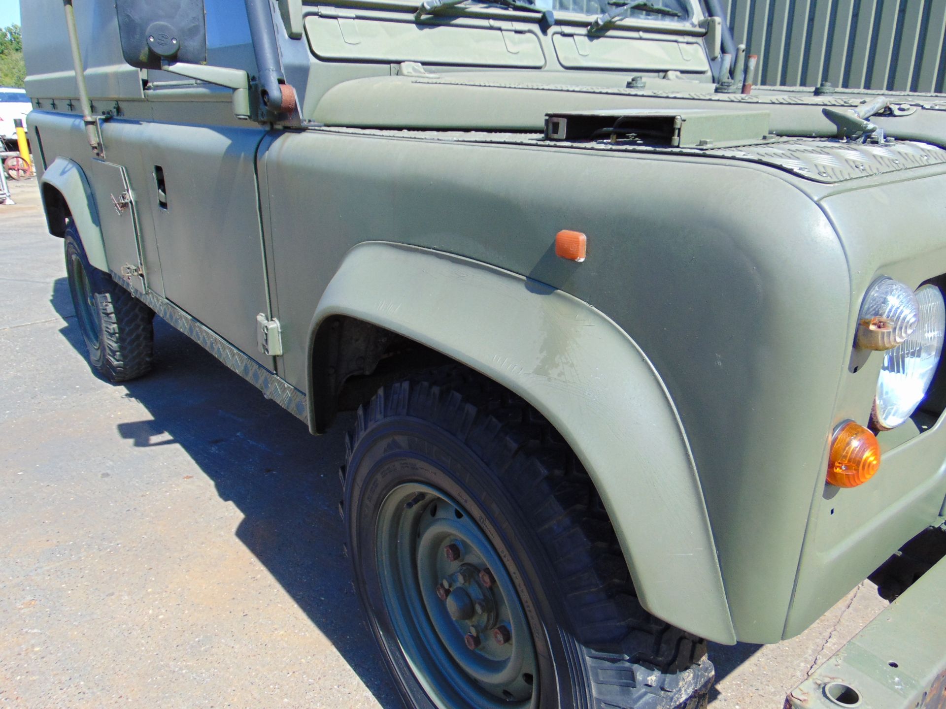 Land Rover 110 RHD Tithonus hardtop - Image 13 of 29